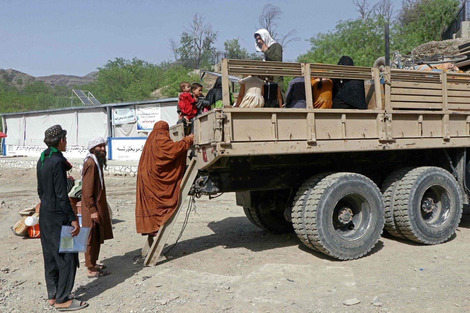 200,000 Afghans left Pakistan since deportations renewed