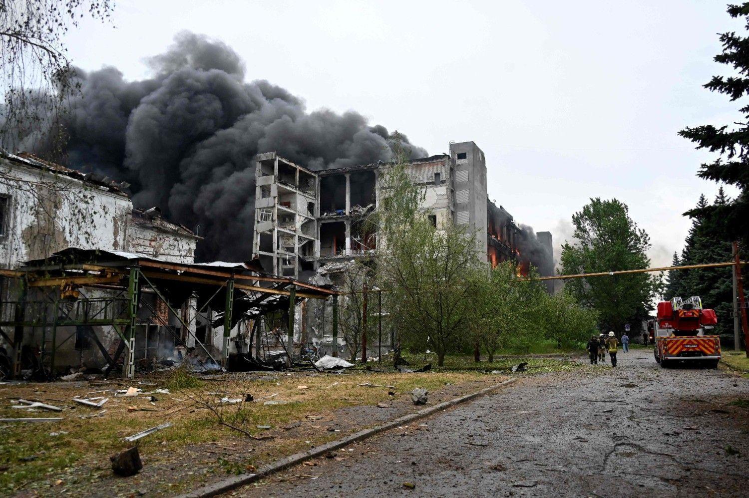 Russia launches major attack on Ukraine, killing 5