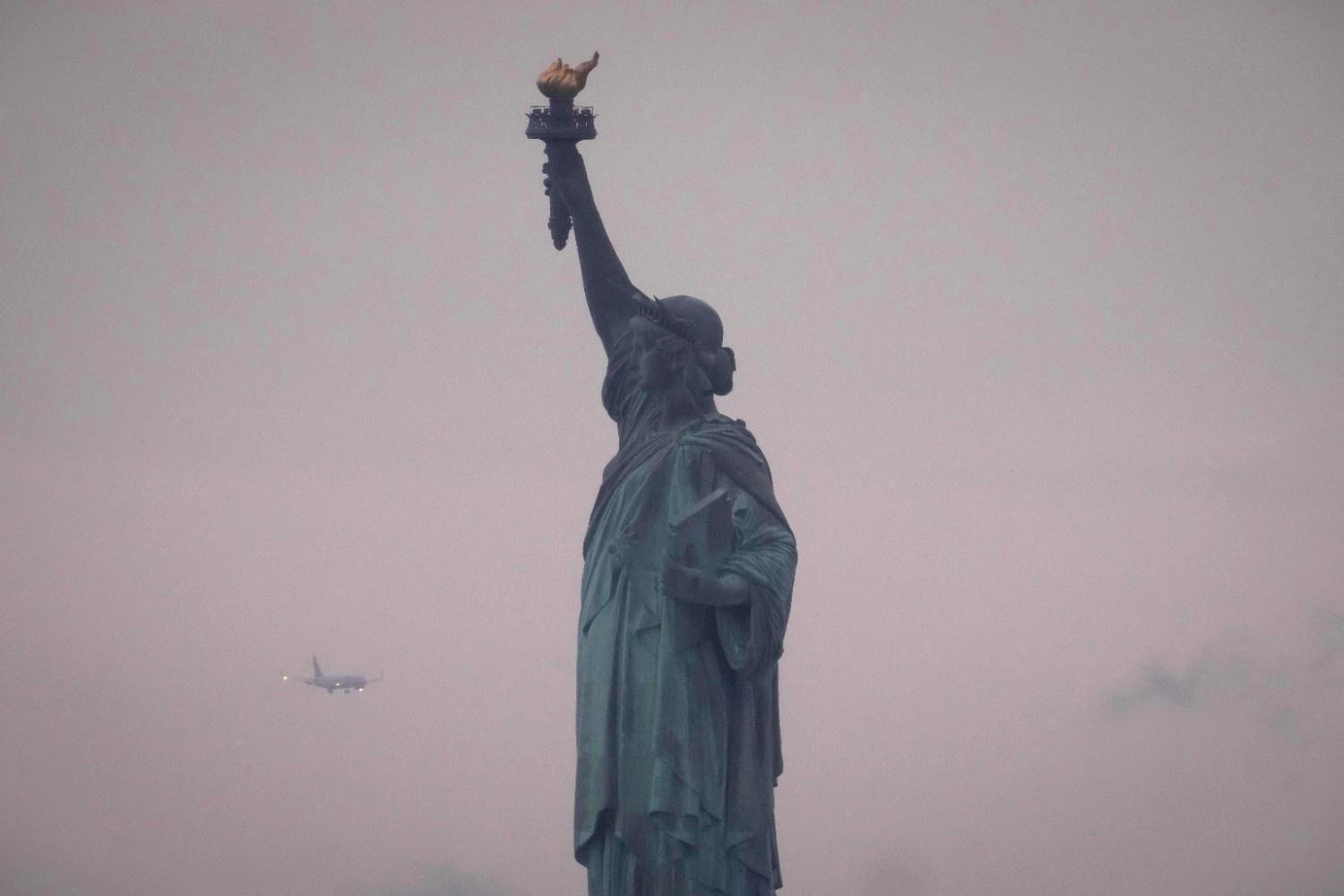 Trump travel ban in effect, citizens from 12 nations barred from US