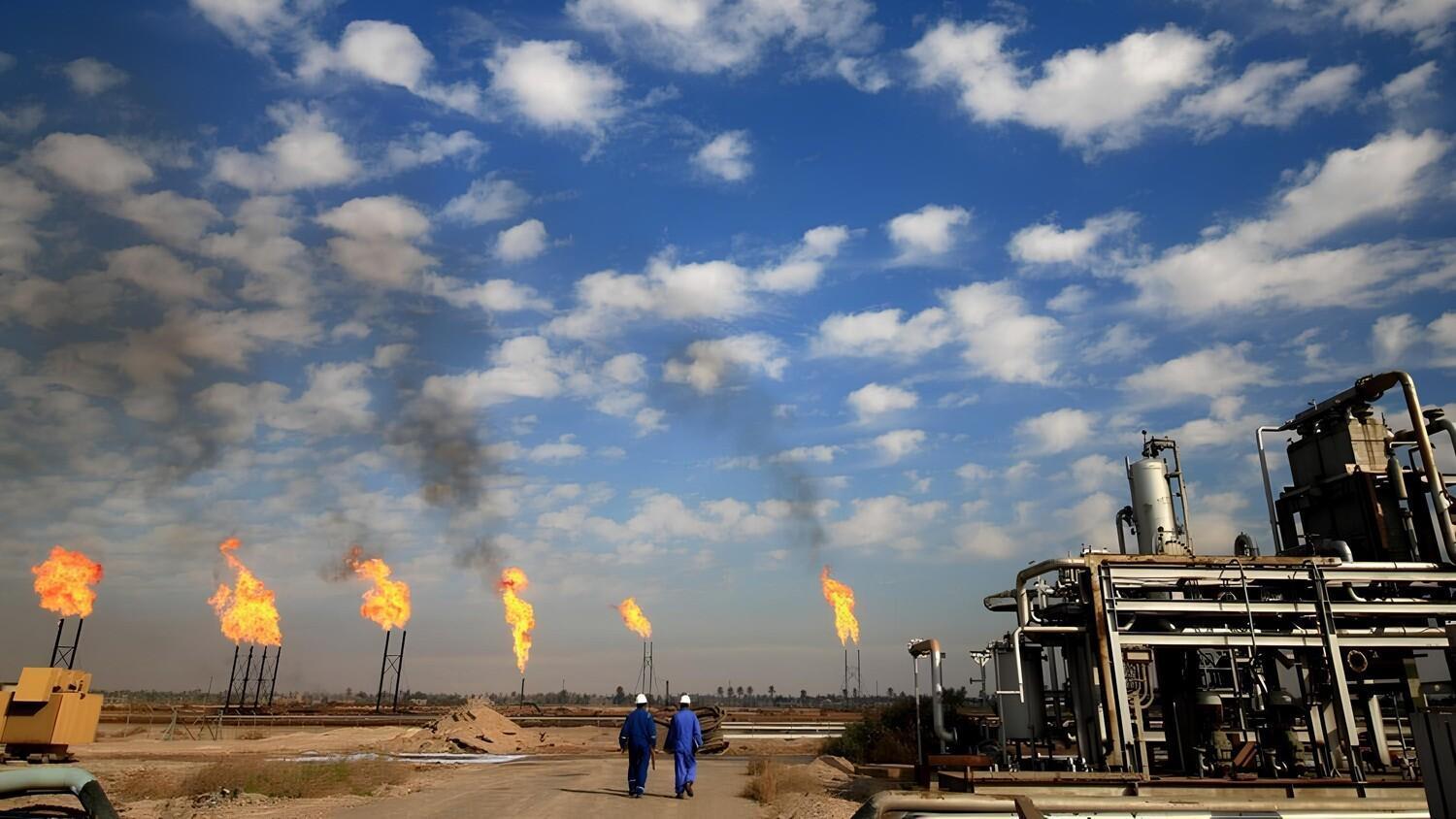 Rising Iraq-Erbil oil tensions lead to salary suspension