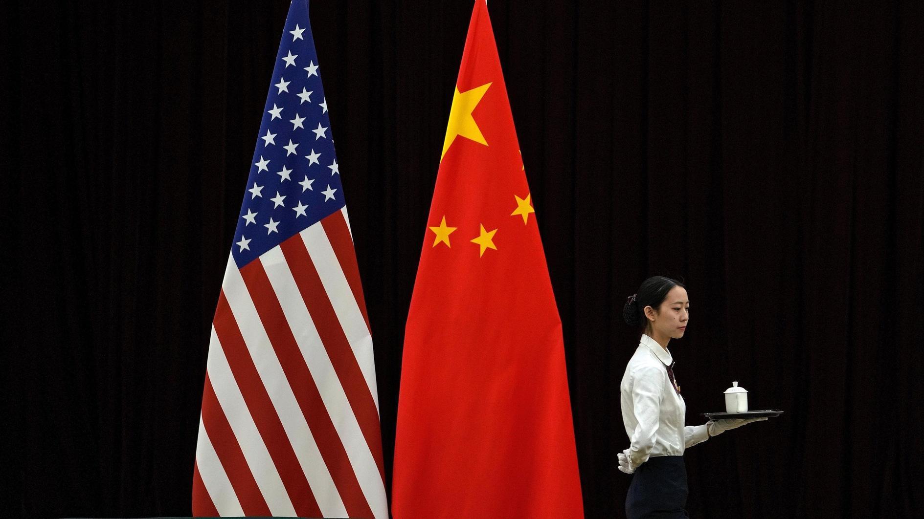 US, China begin key trade talks in London