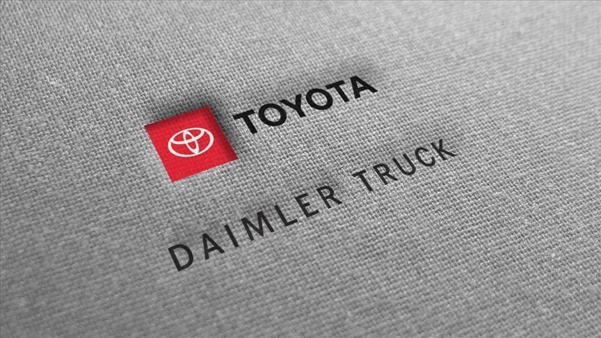 Toyota and Daimler to merge truck subsidiaries