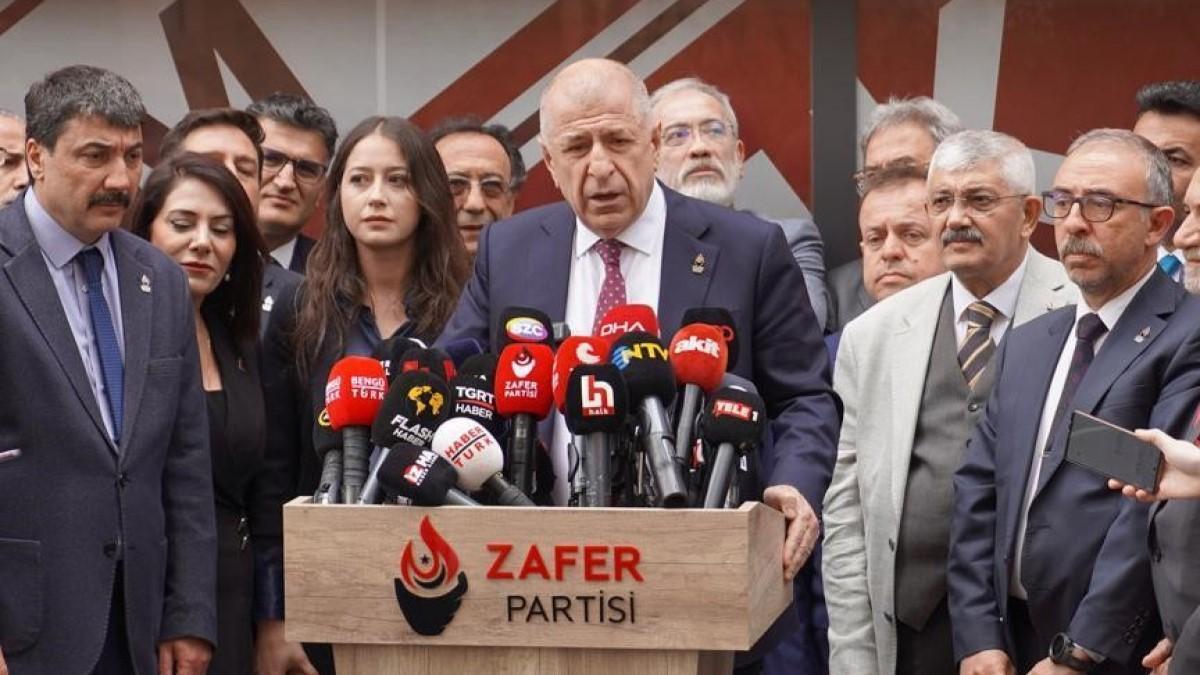Court rules to keep Özdağ in custody, delays trial