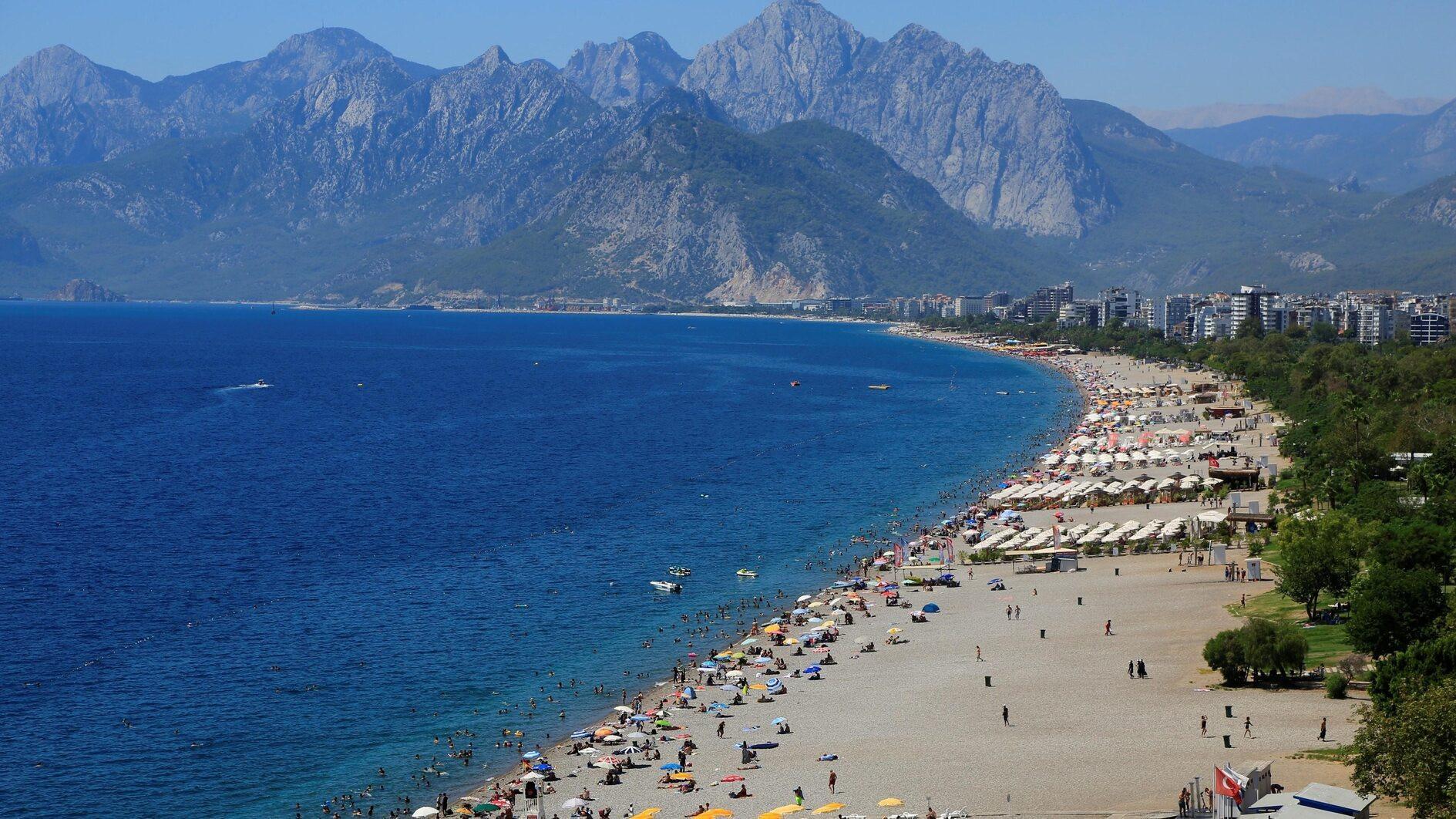 Local tourism industry closely watching Israel-Iran conflict