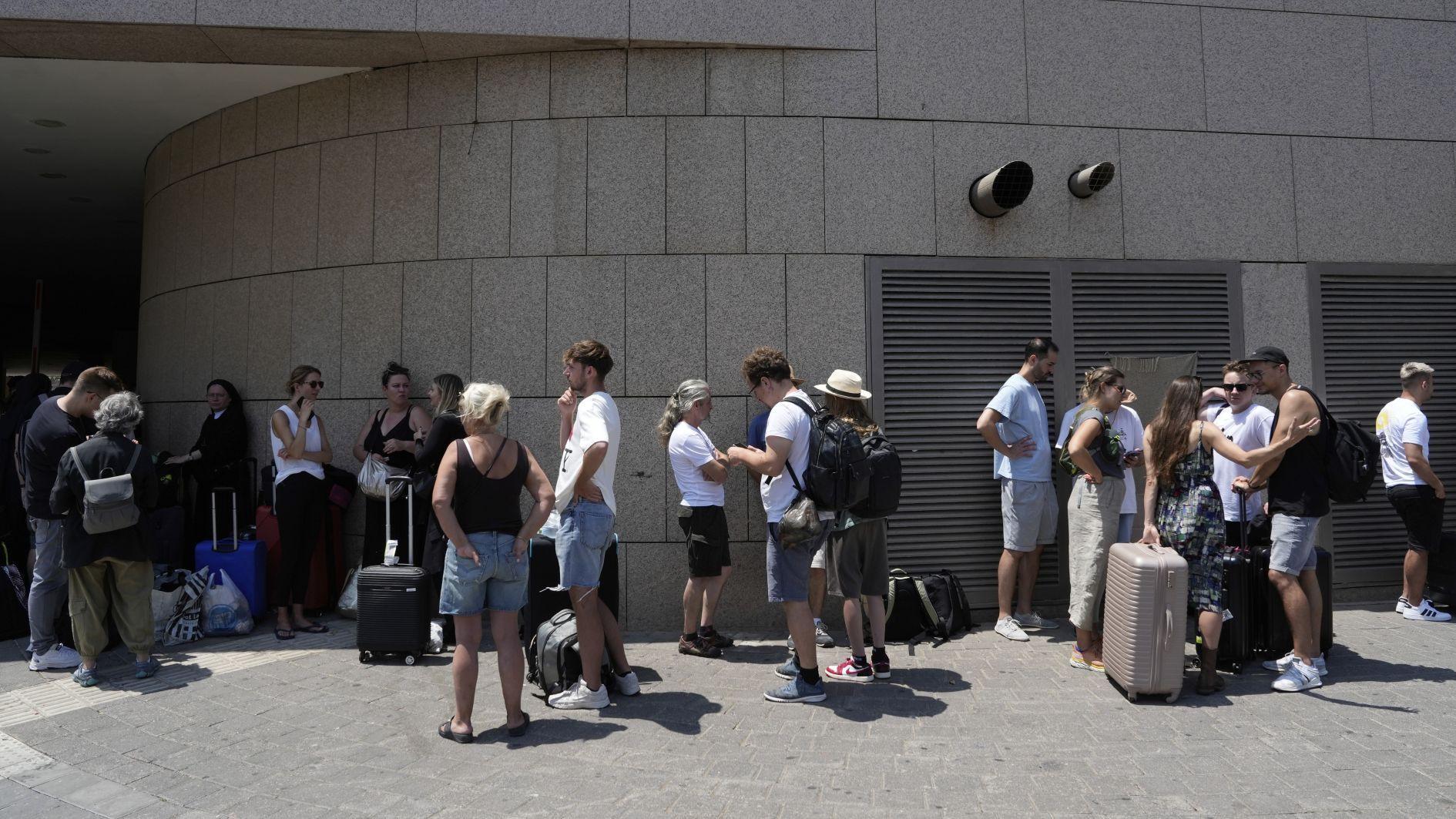 Govts scramble to evacuate citizens from Israel, Iran