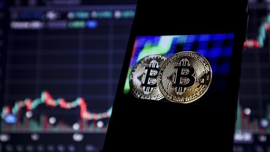 Are decentralized dreams falling into central hands