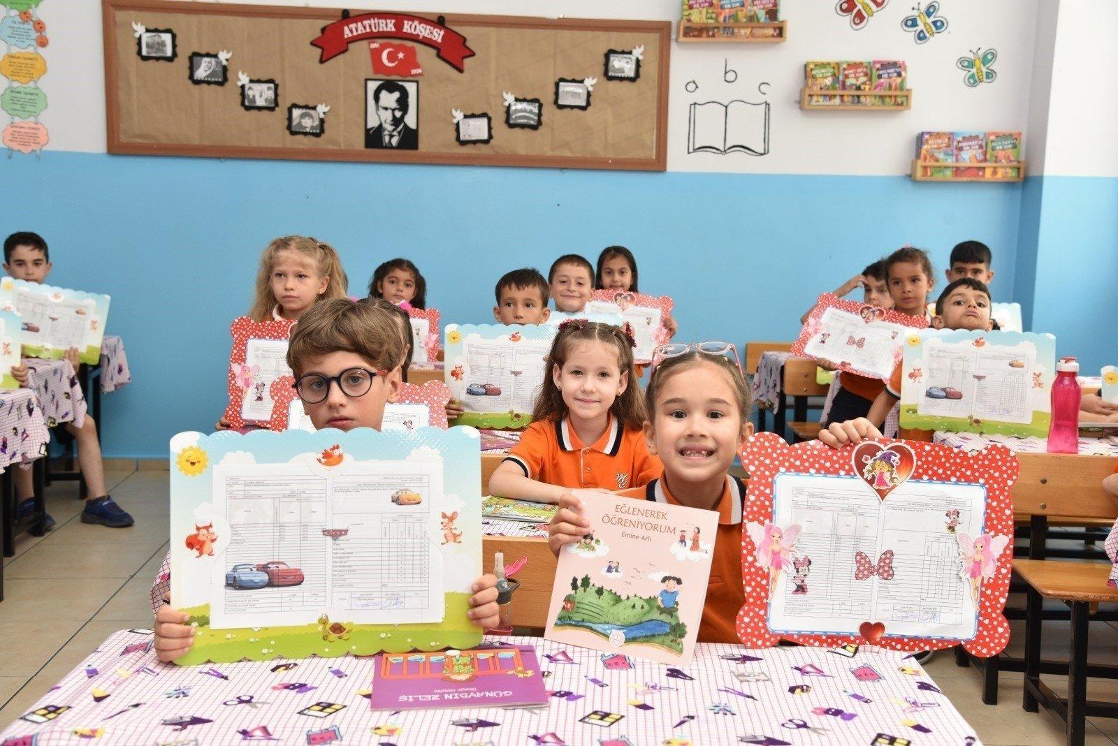 Three-month summer break kicks off for over 20 mln students