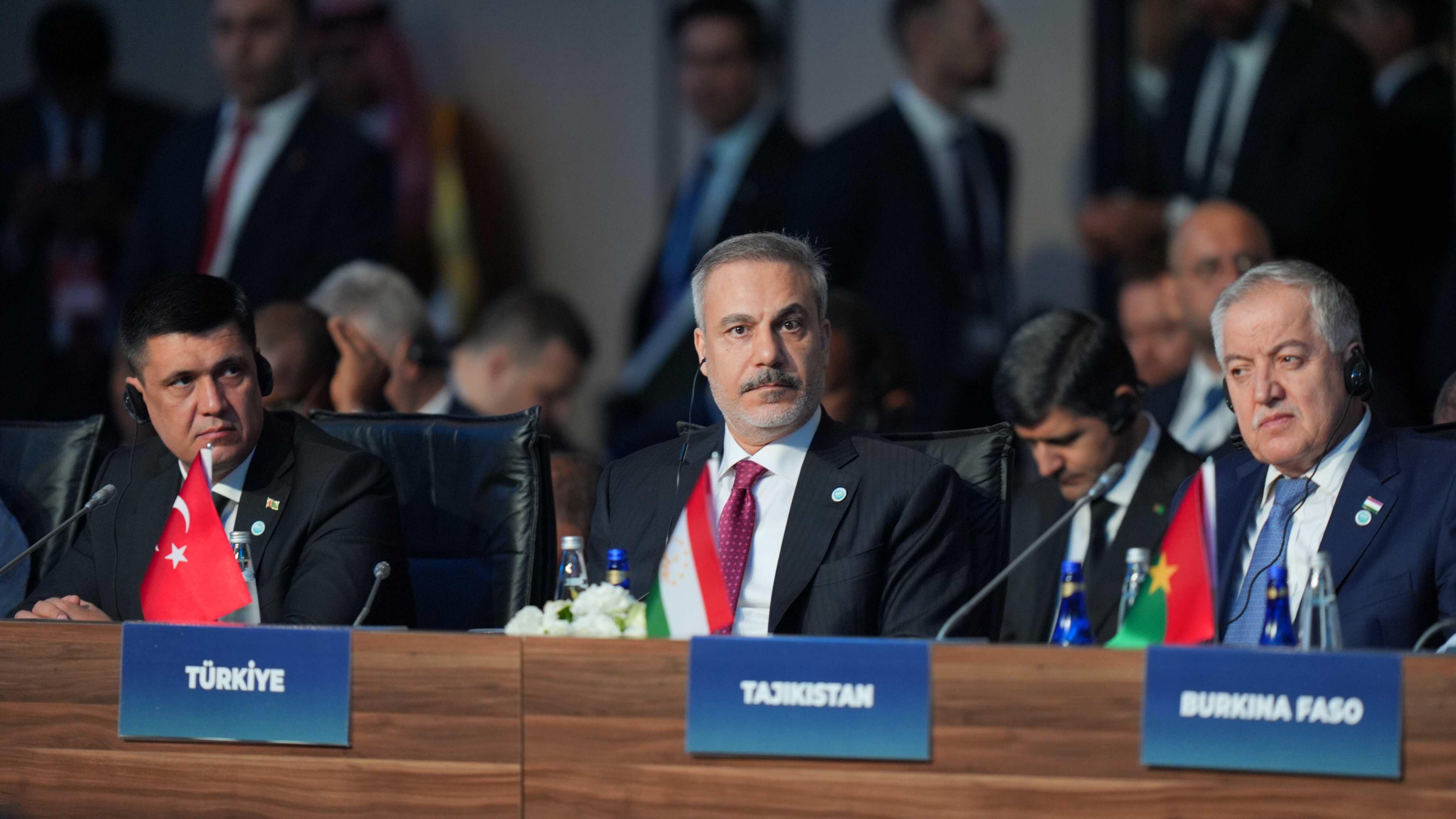 Turkish FM says Israel leading region to total disaster