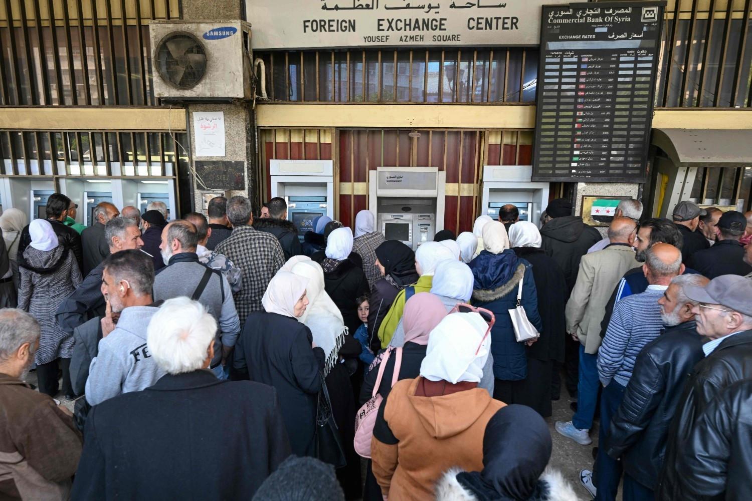 Syria hikes public sector wage, pensions by 200 percent