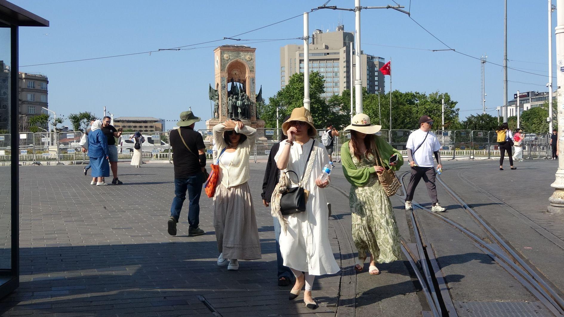 ‘Dangerous’ heat wave grips Istanbul as temperatures soar nationwide