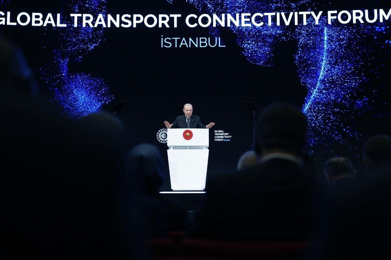 Erdoğan highlights strategic routes amid Hormuz tensions
