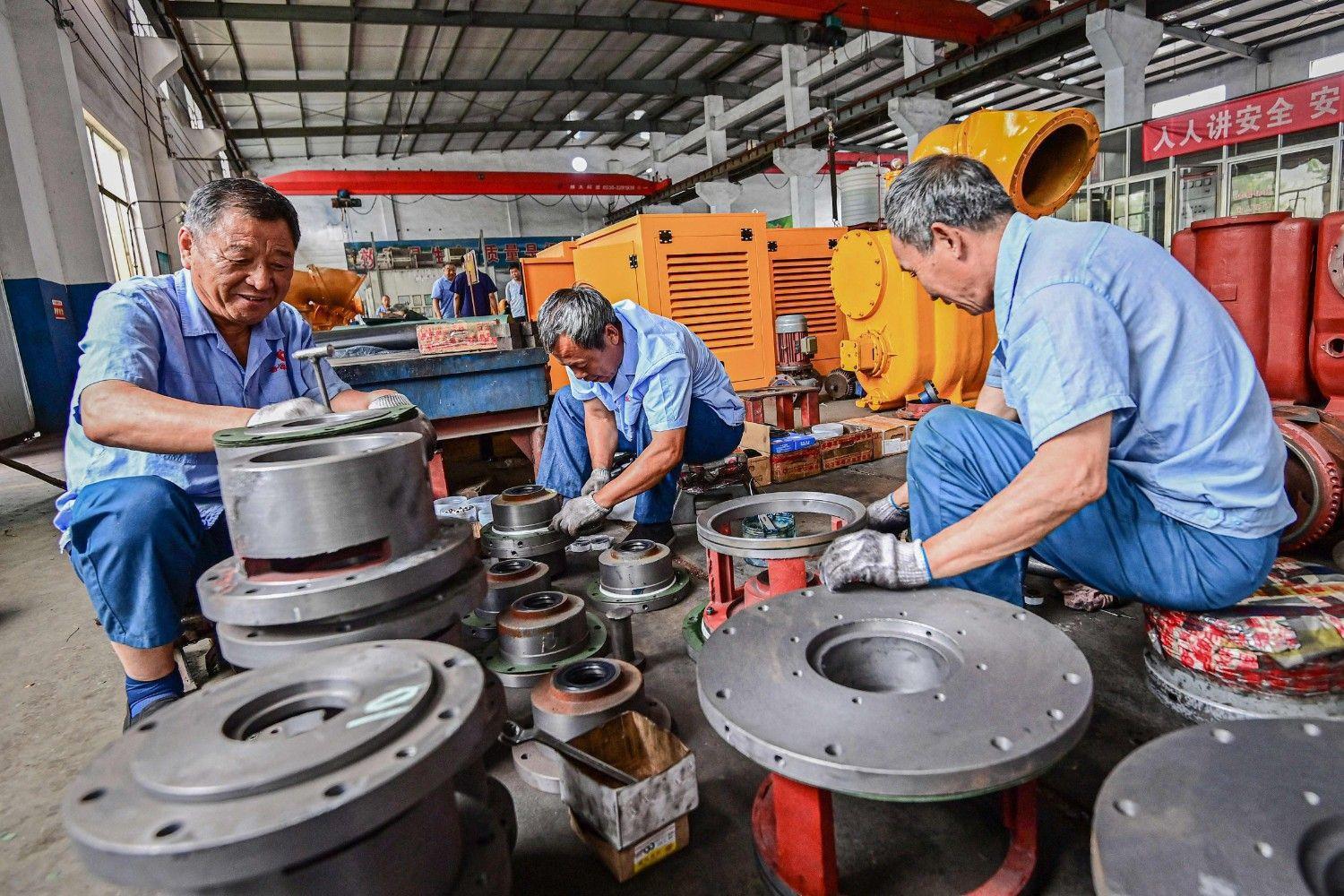 China manufacturing shrinks in June despite trade war respite