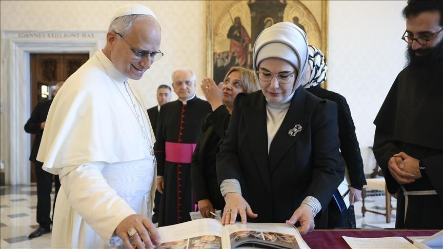 First Lady urges stronger Gaza support in Vatican meeting