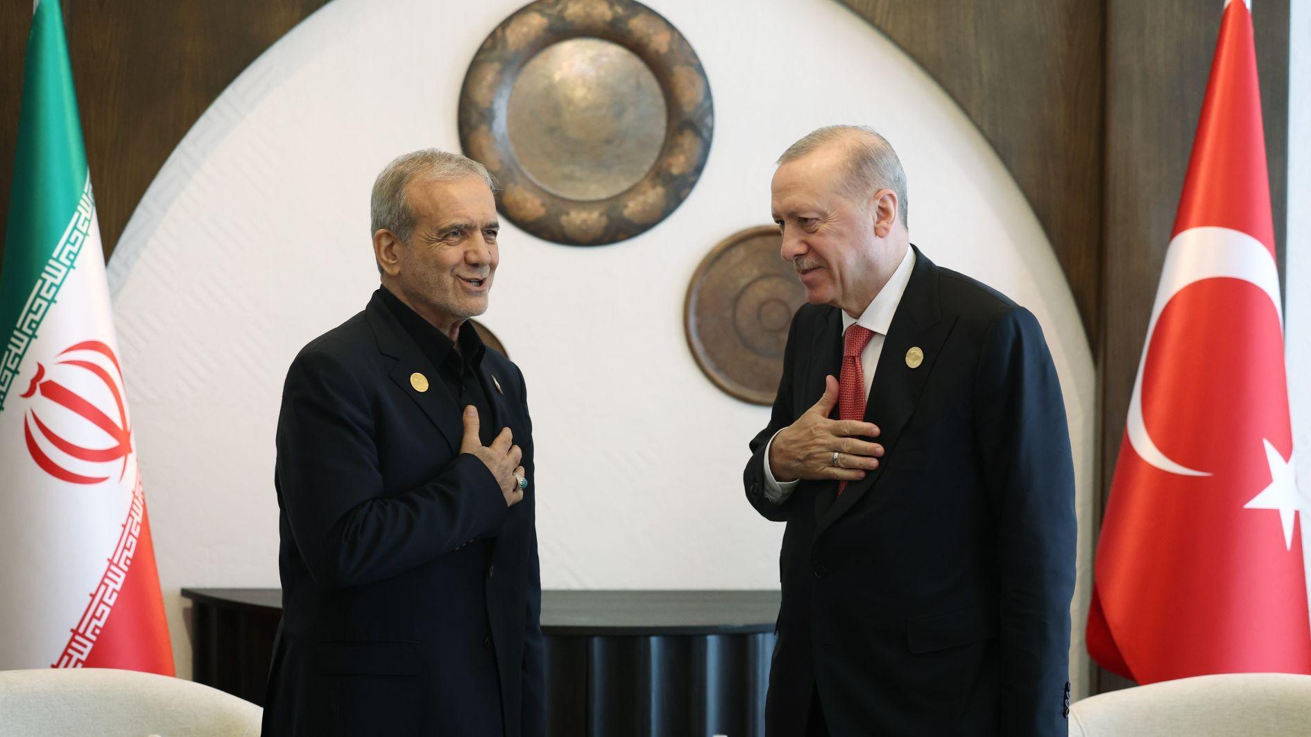 Türkiye, Iran should beef up cooperation on fighting terrorism: Erdoğan