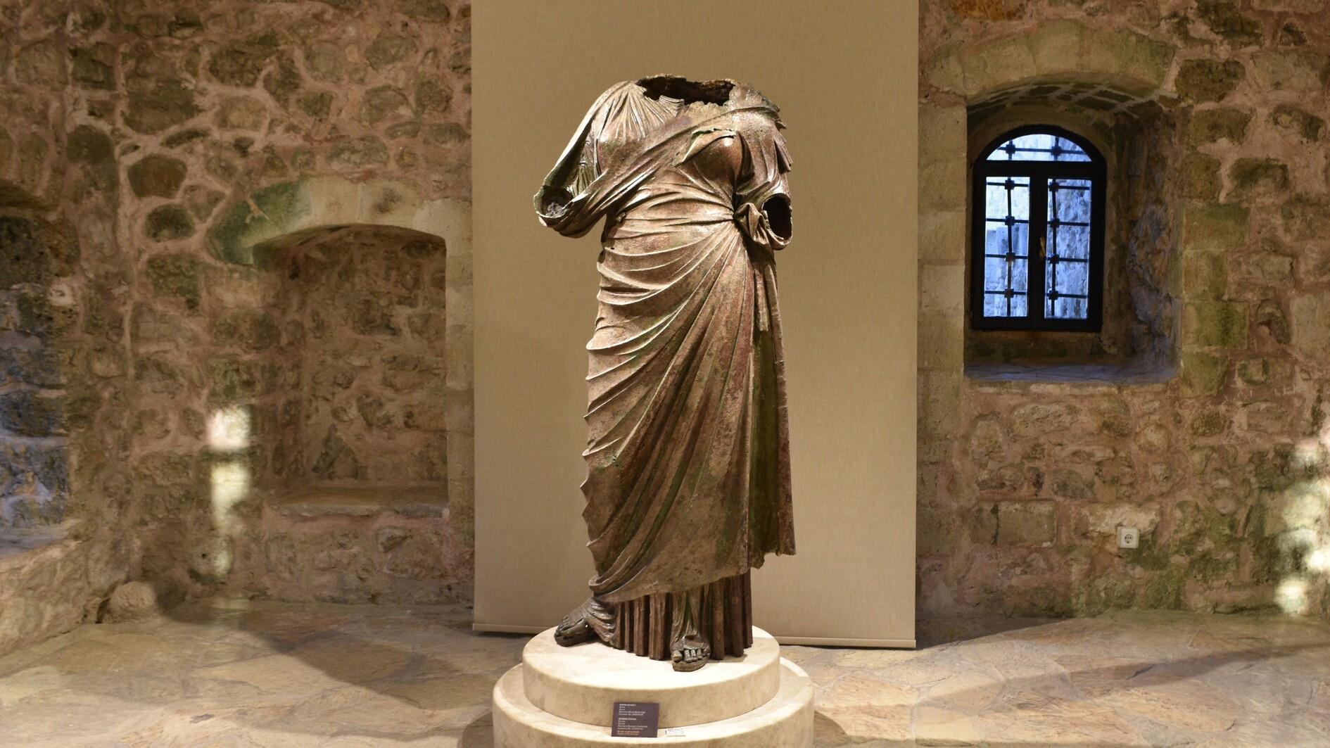Bronze woman statue resurfaced from sea debuts in Marmaris Museum