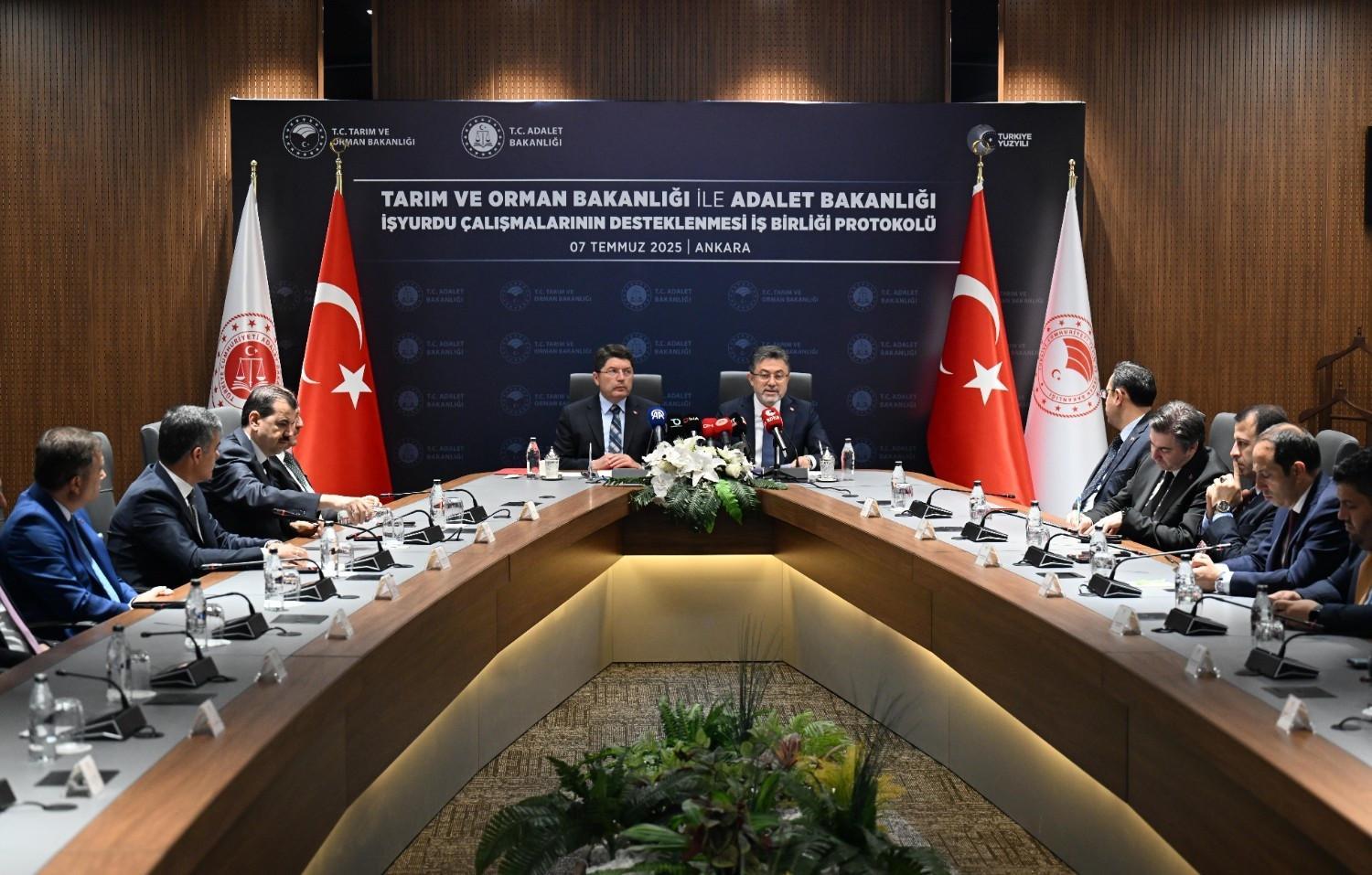 Ministries sign protocol to expand inmate vocational training