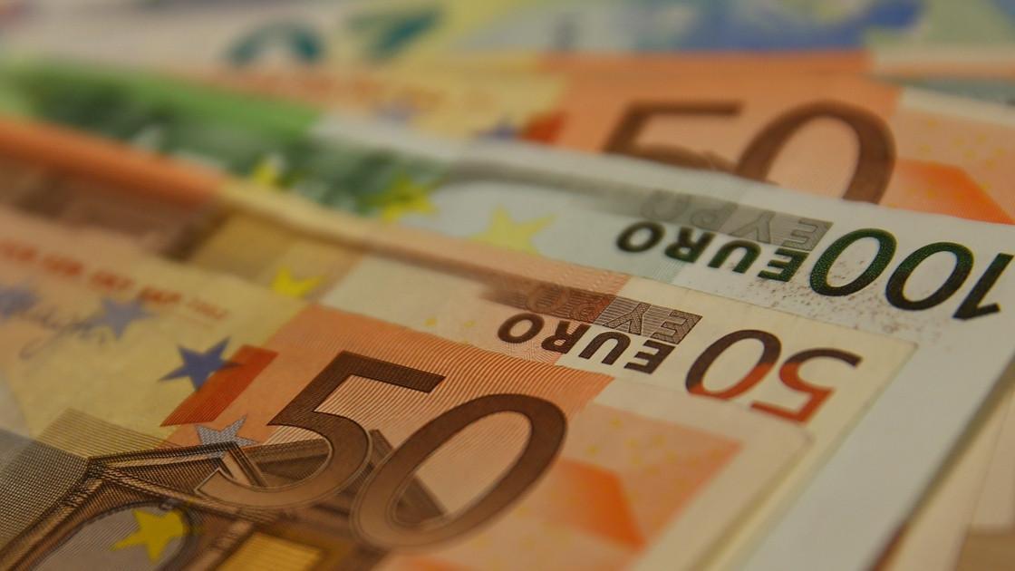 Treasury raises 1.5 billion euro via Euro-denominated bond issue