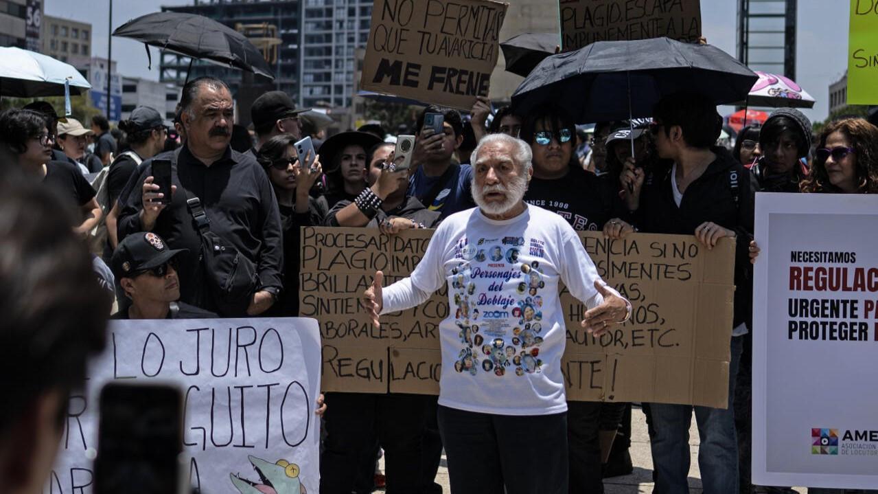 Mexican voice actors demand regulation on AI voice cloning