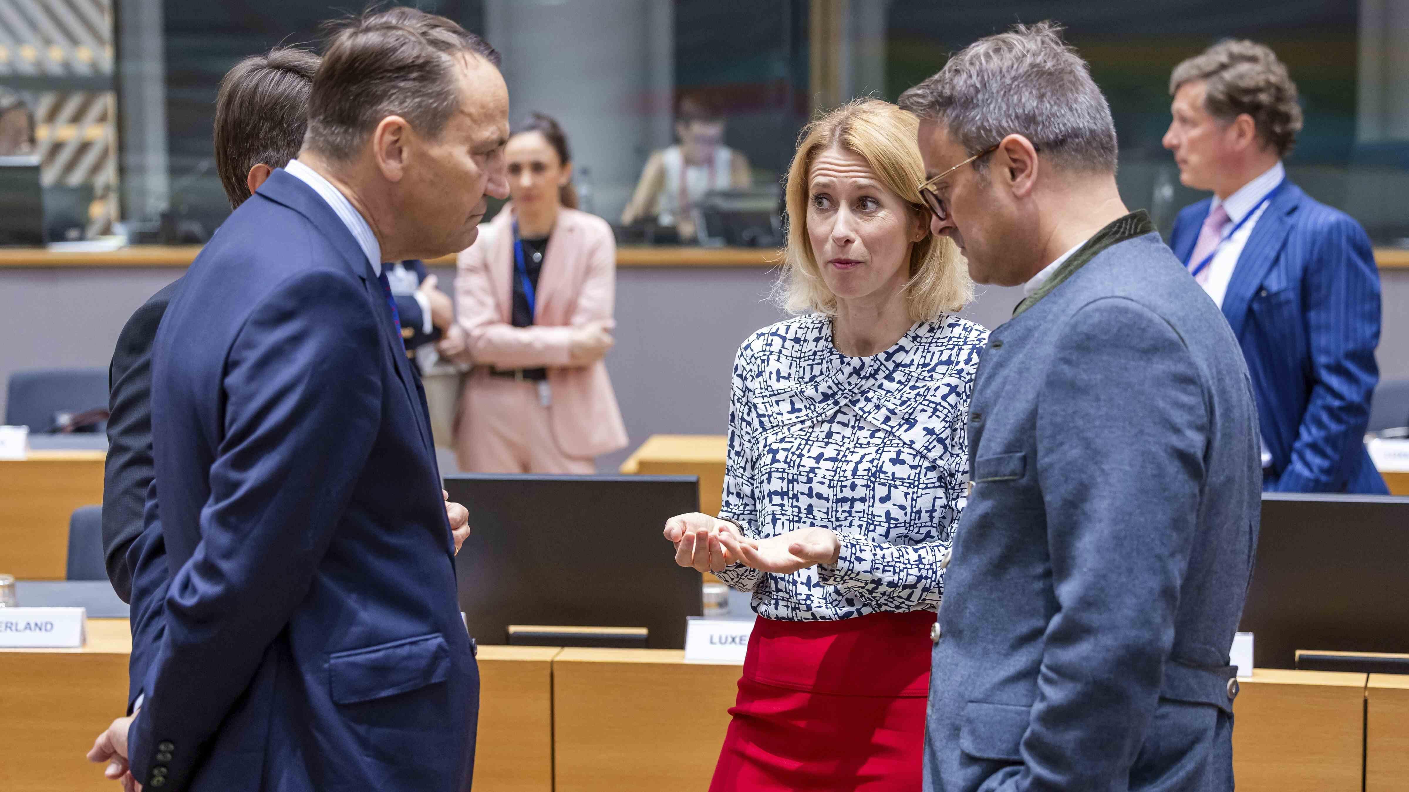 Divided EU leaves action against Israel on Gaza on table
