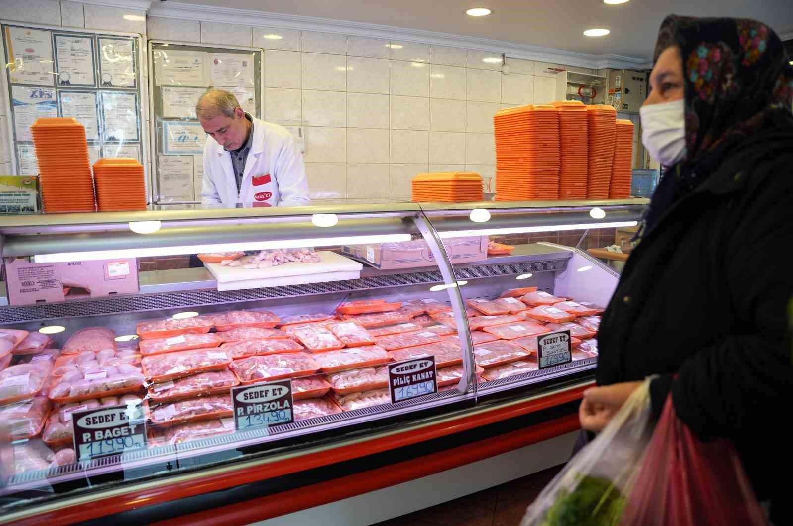 Poultry sector grilled by BBQ ban and exports restrictions