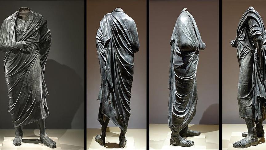 Ancient statue of Marcus Aurelius returns to Türkiye 65 years later