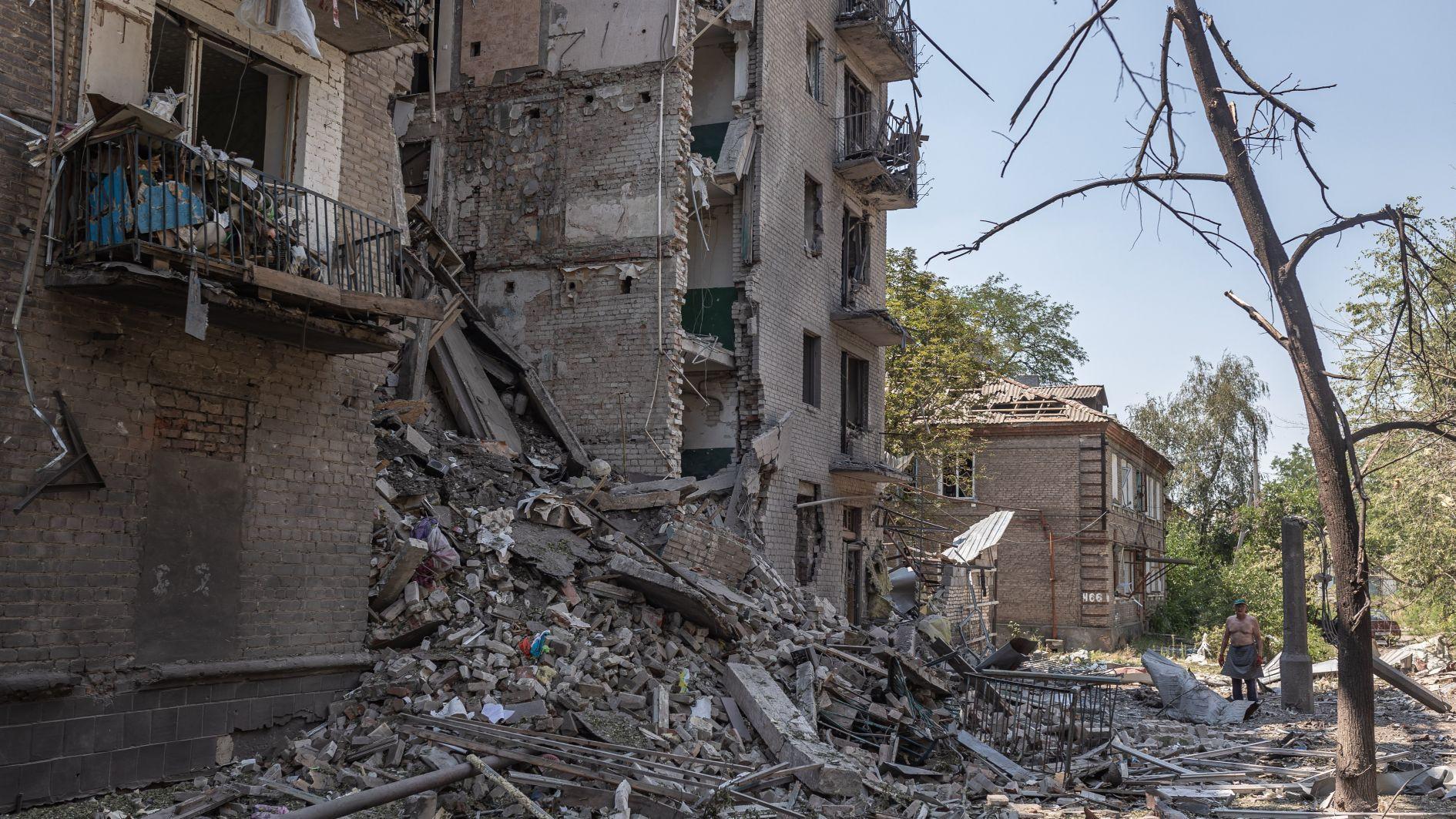 Ukraine proposes fresh peace talks with Russia next week
