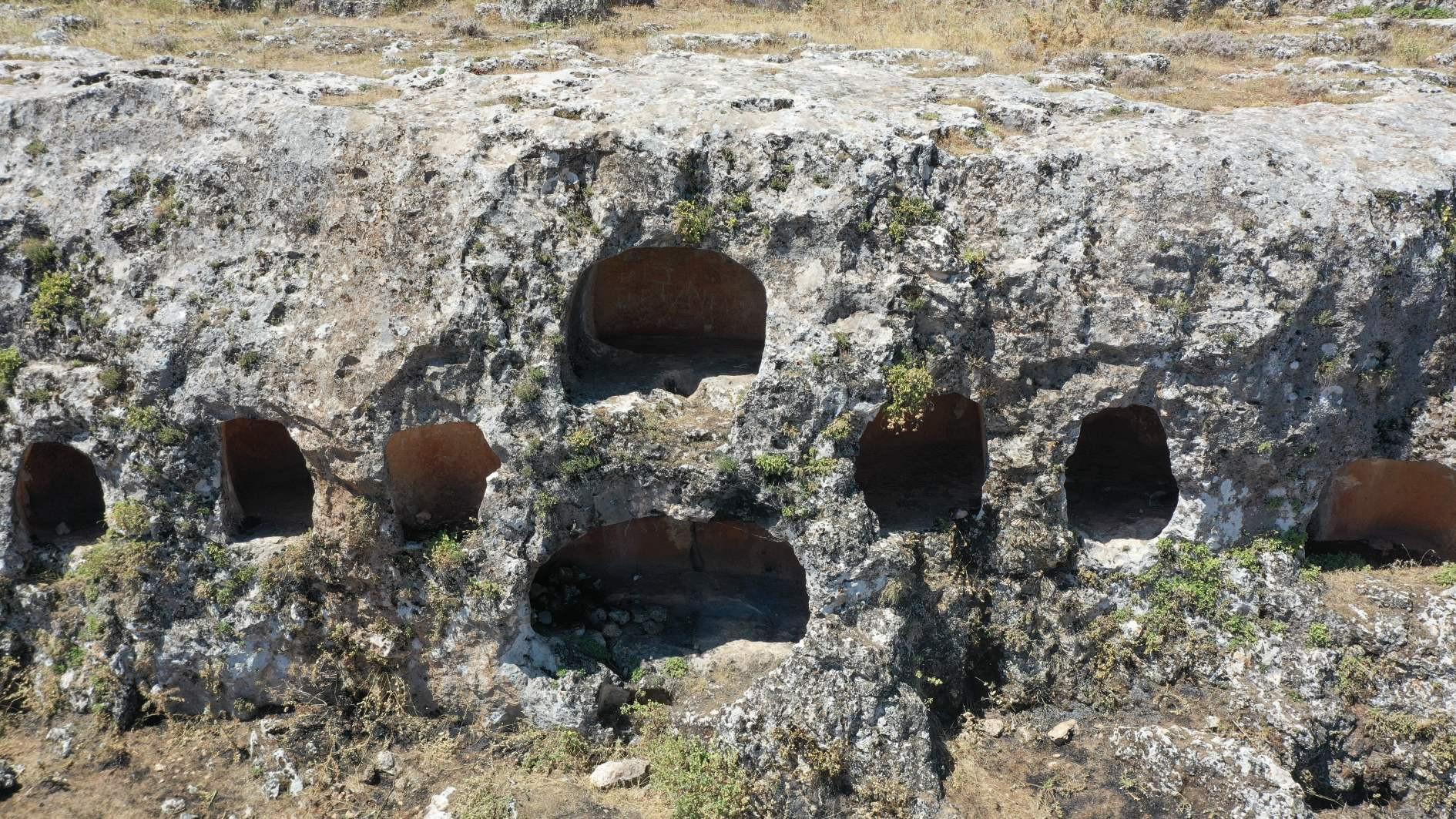 Roman-era tombs and traces of Bronze Age found in Adıyaman