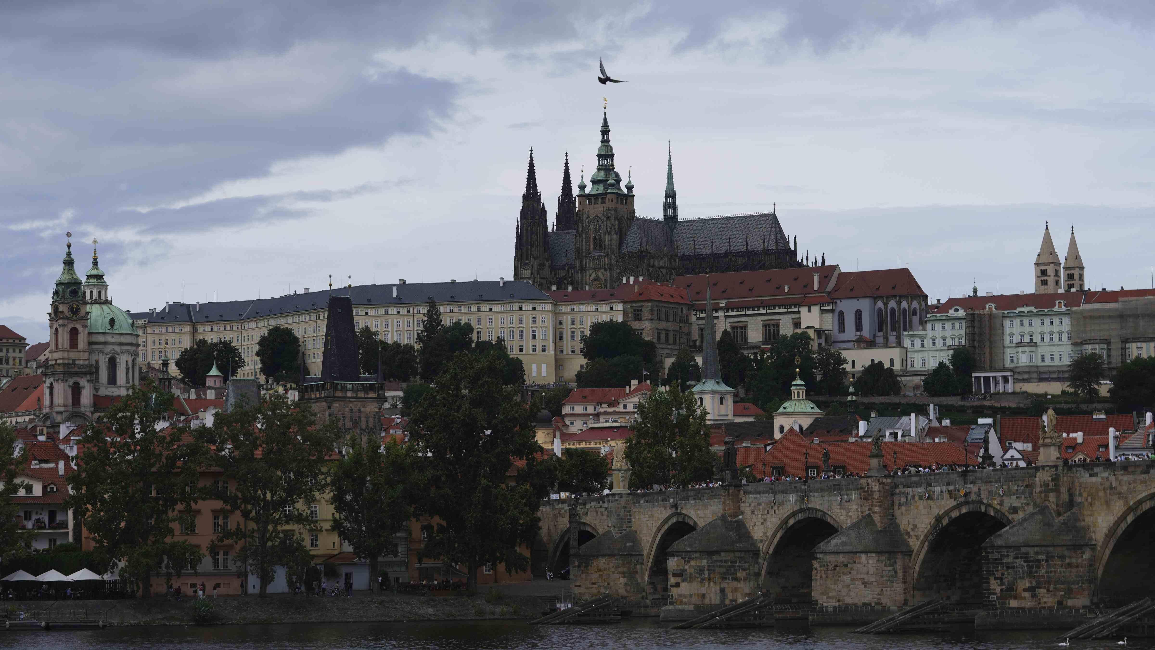 The 700-year-old Prague cathedral gets a new voice