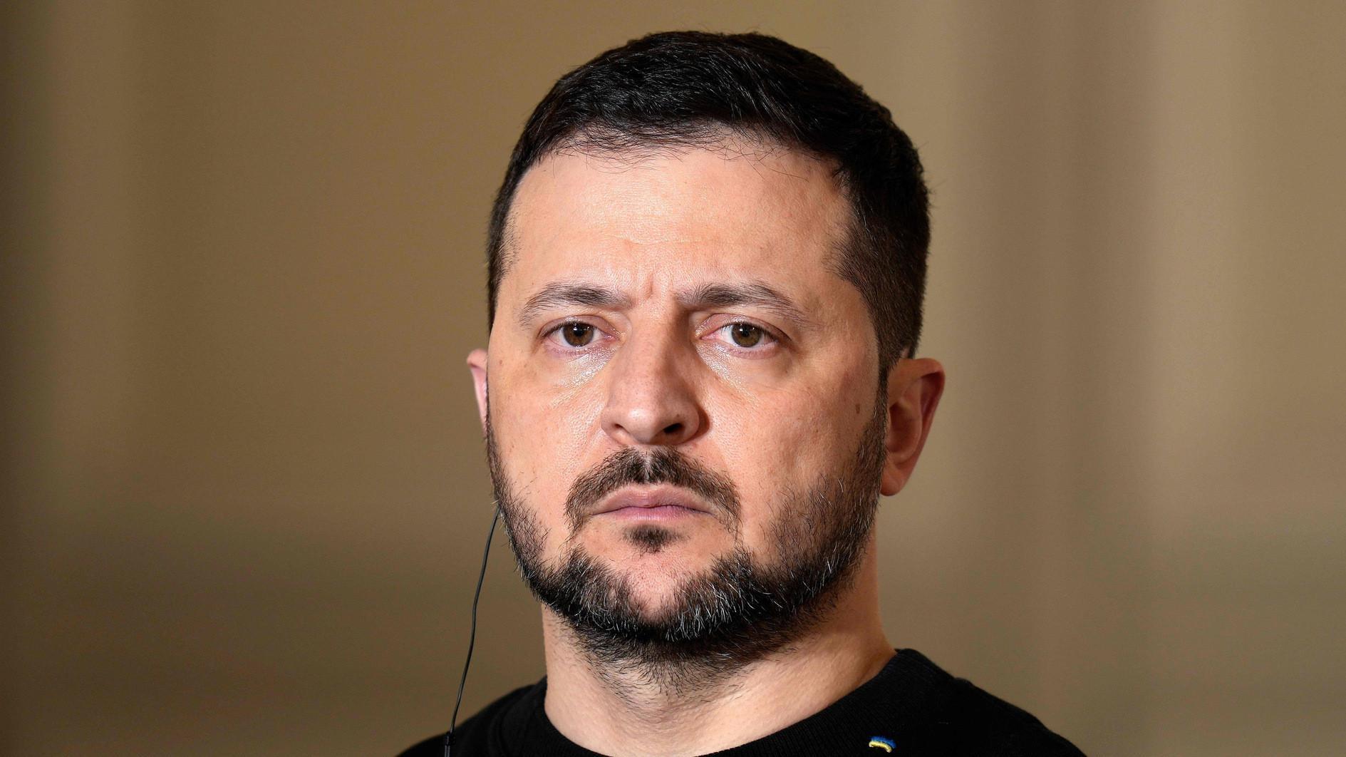 Zelensky: Talks have begun on possible Putin meeting