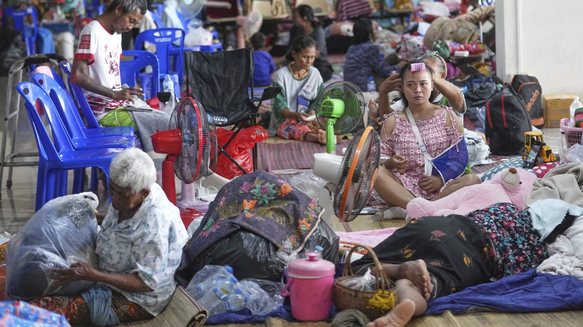 Thailand, Cambodia clash despite ceasefire hopes