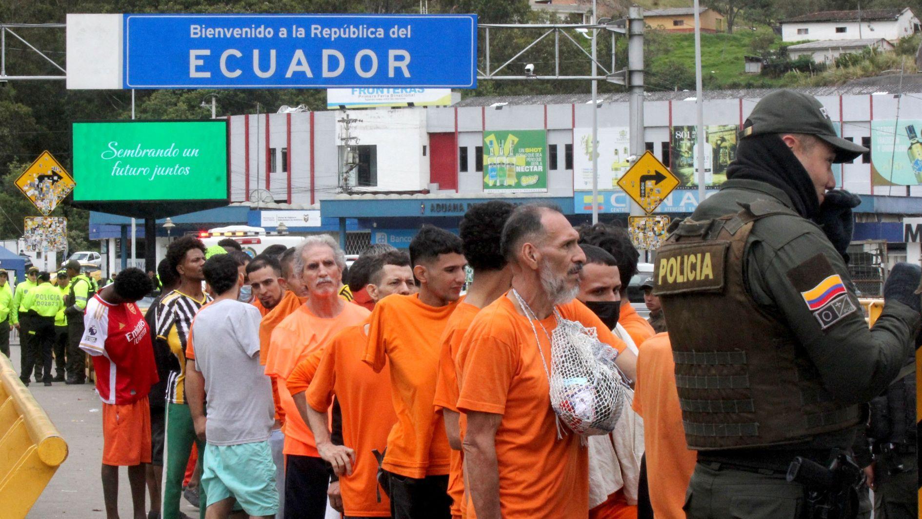 Ecuador deports more than 600 Colombian inmates