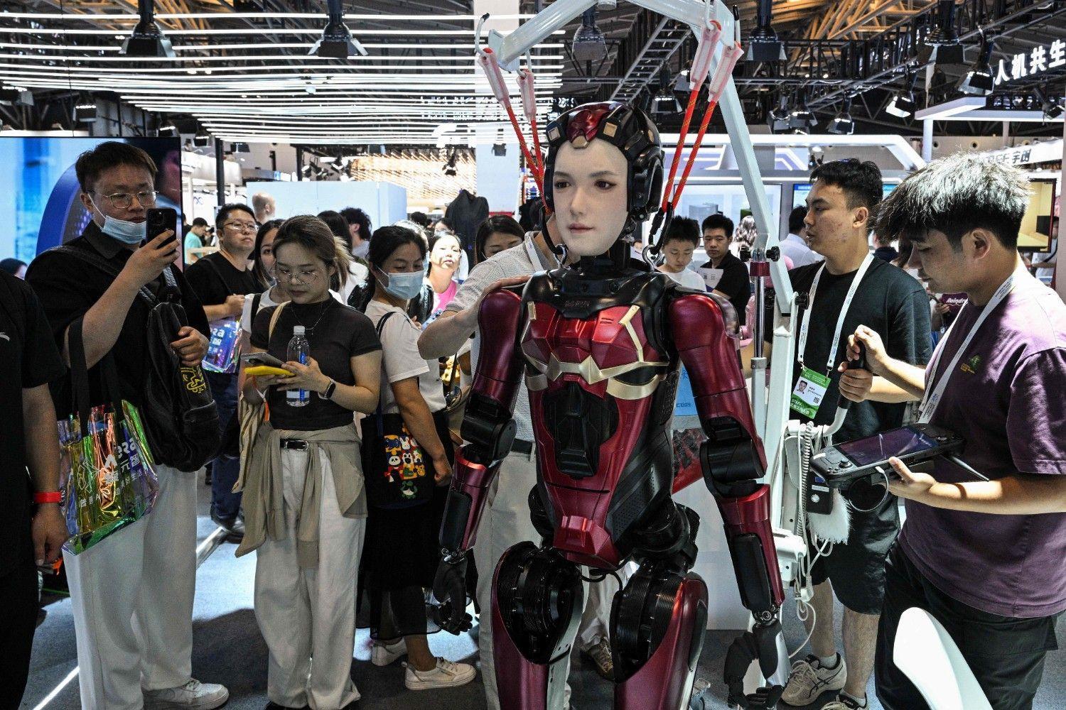 Marathon at F1 speed: China bids to lap US in AI leadership