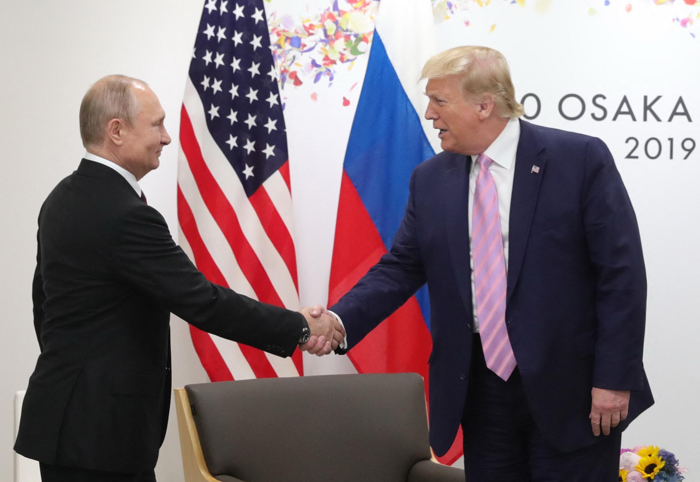 Trump says would meet Putin without Zelensky sit-down