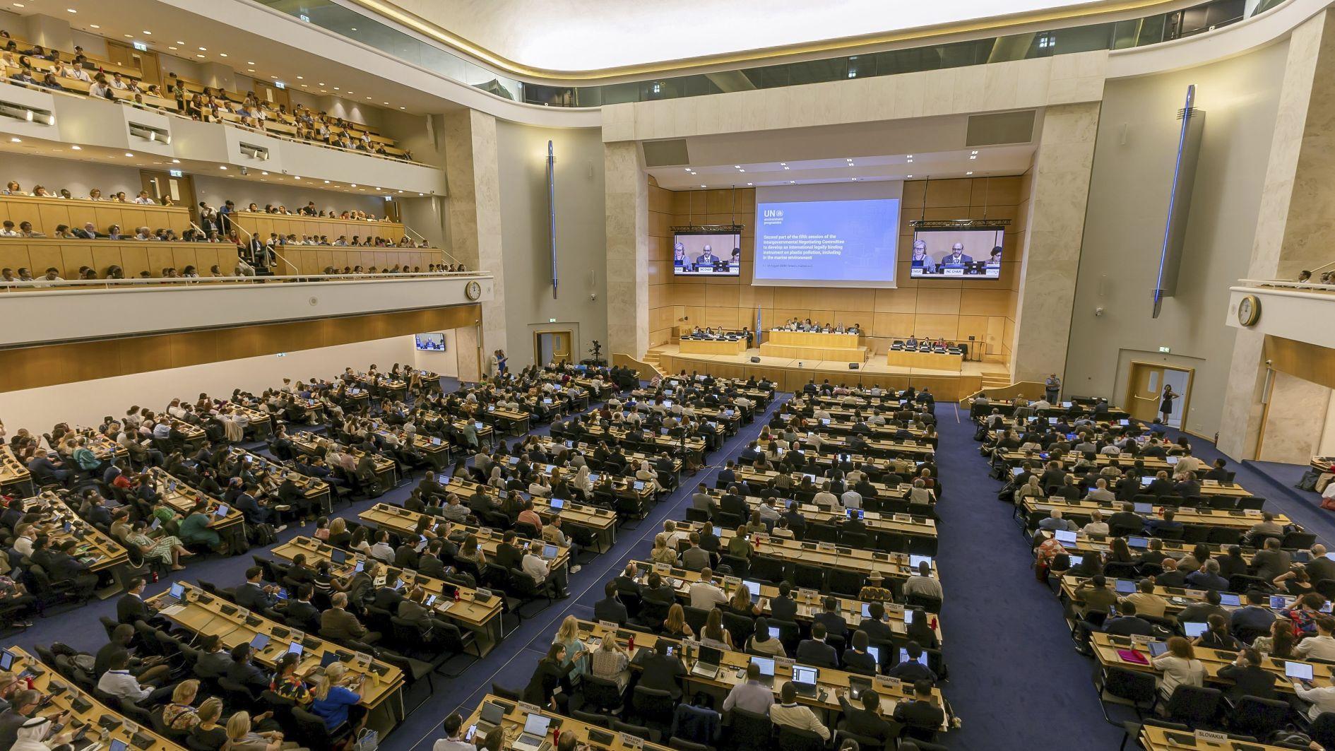 Four days left for global plastic pollution treaty