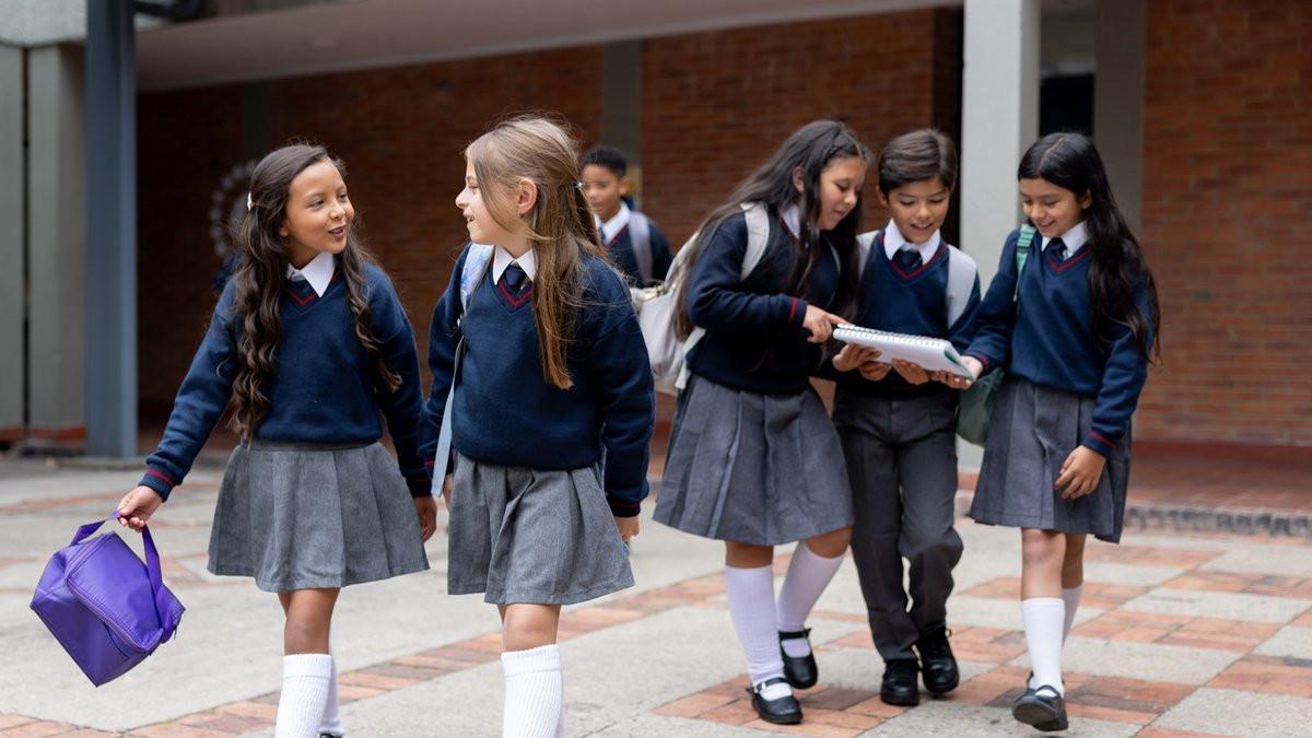 Türkiye unveils mandatory school uniform rules