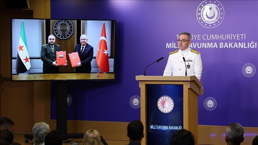 Türkiye accuses SDF of undermining Syrias unity