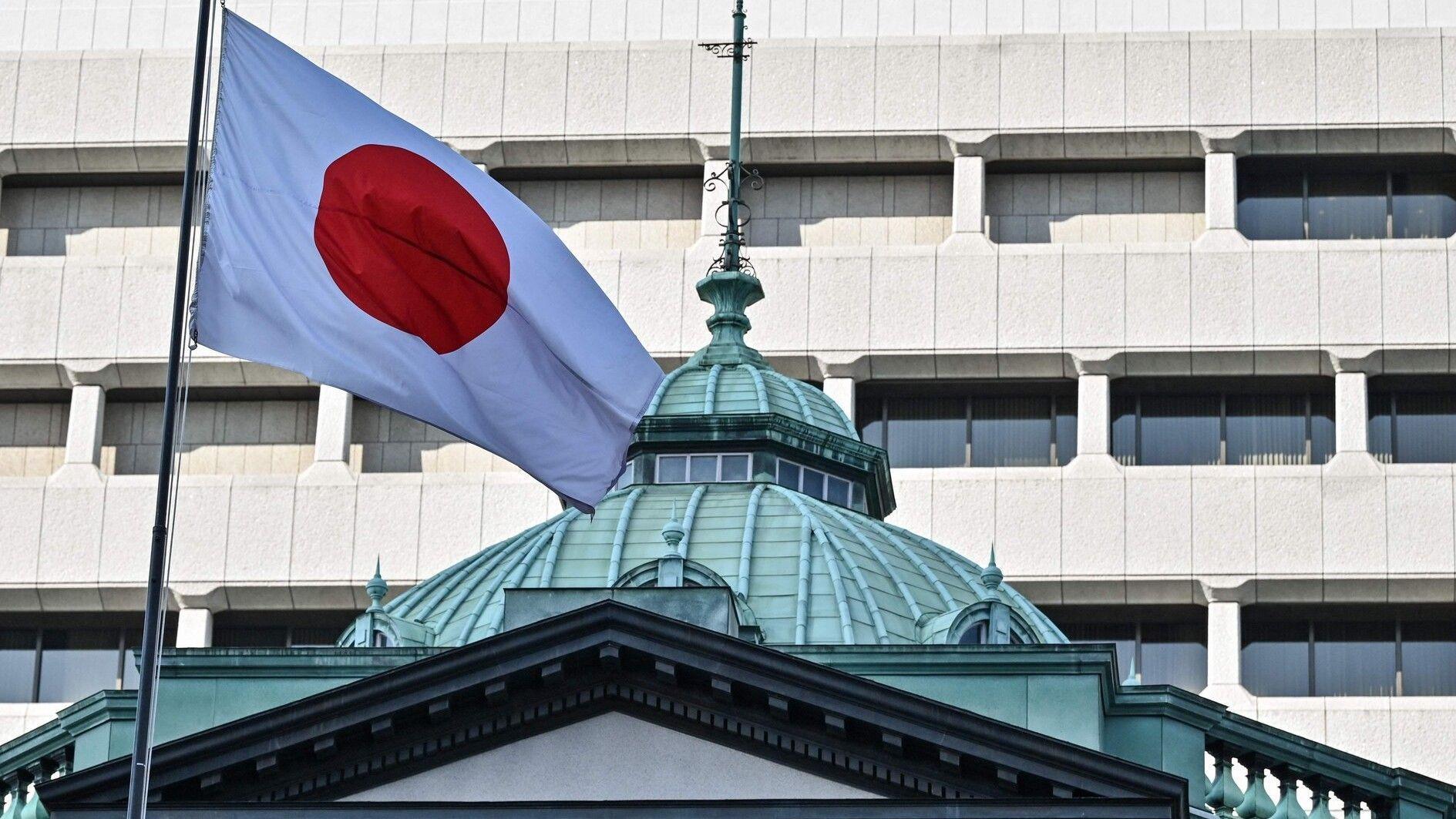 Japan posts modest growth despite US tariffs