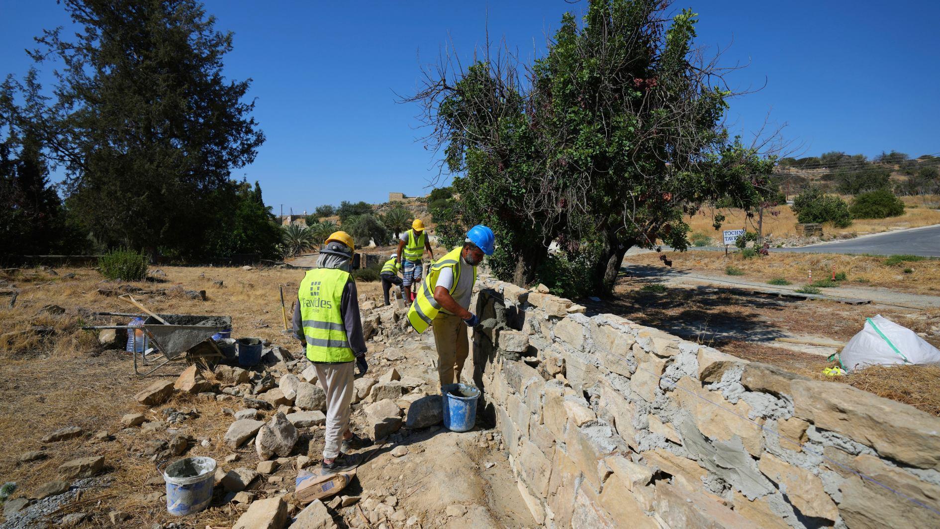 Cypriots join forces to restore cemeteries in bid to rebuild trust