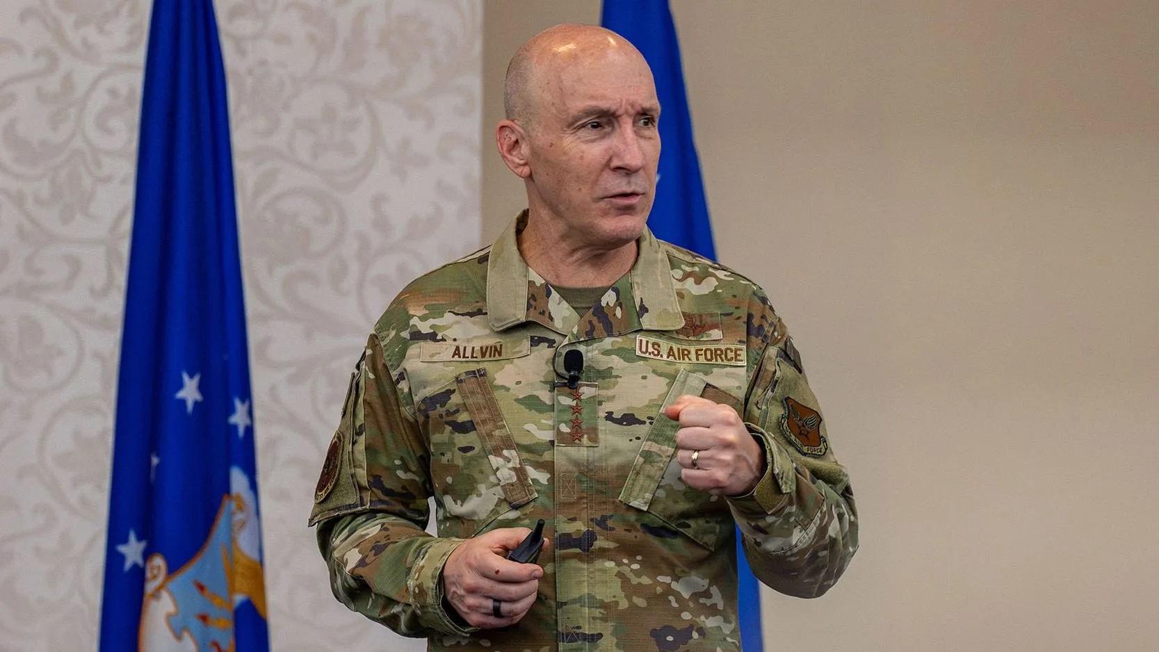 Top US Air Force officer to retire before end of term