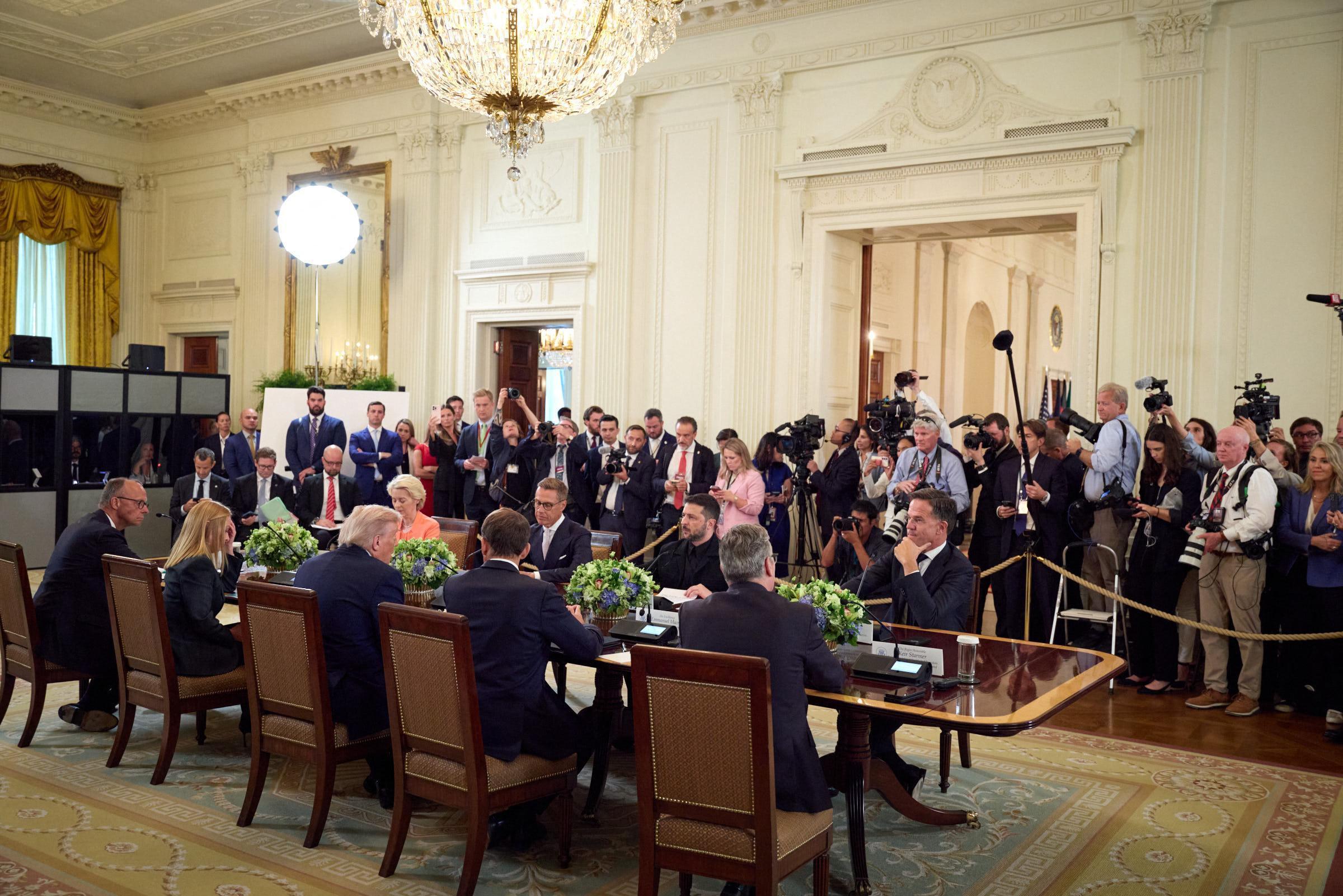 Top officers hold Ukraine talks after Trump rules out US troops