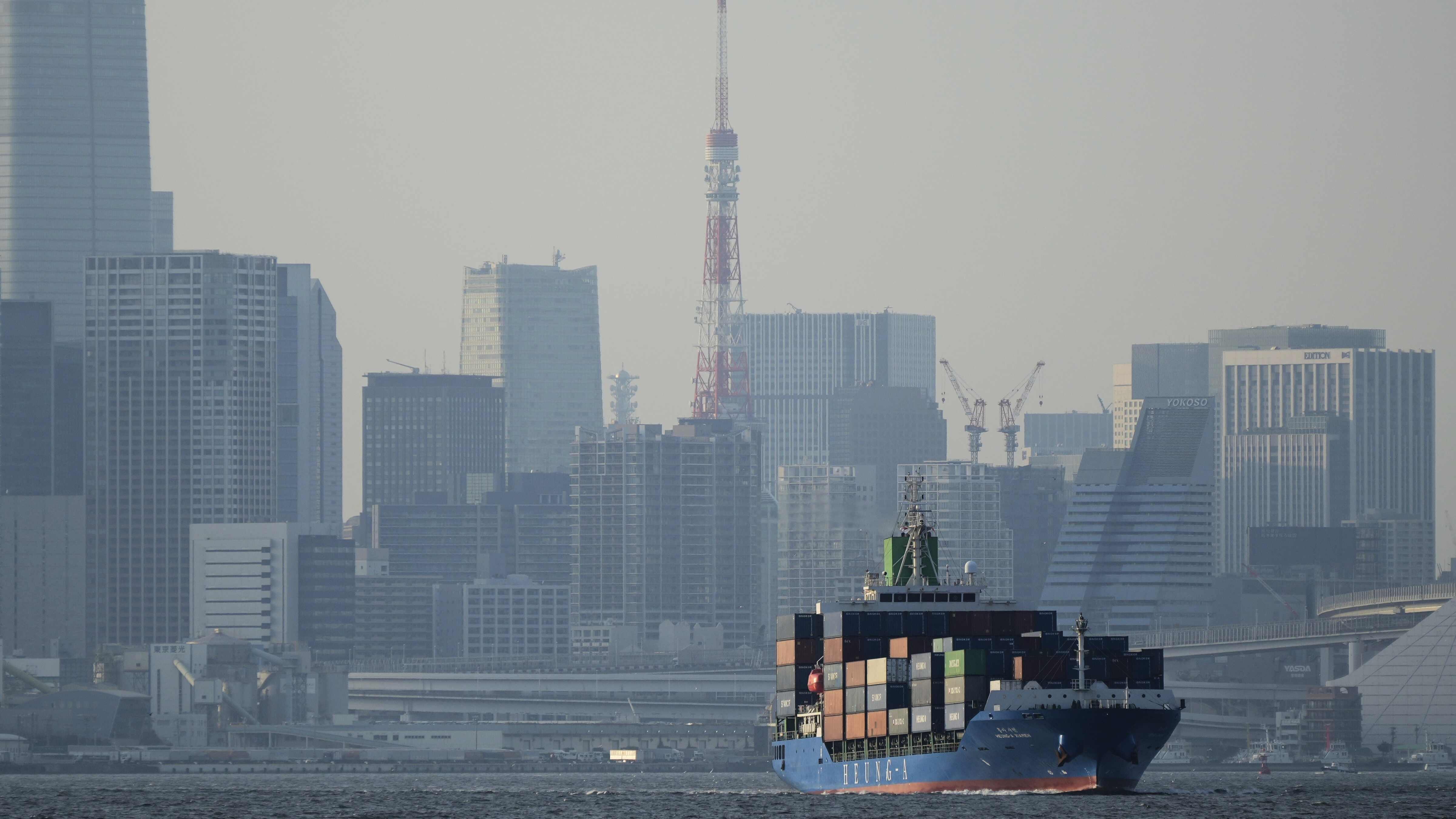 Japan exports fall most in 4 years as Trump tariffs bite