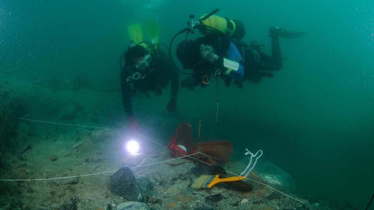 Underwater archaeologists uncover ancient remains at historic Aegean port city