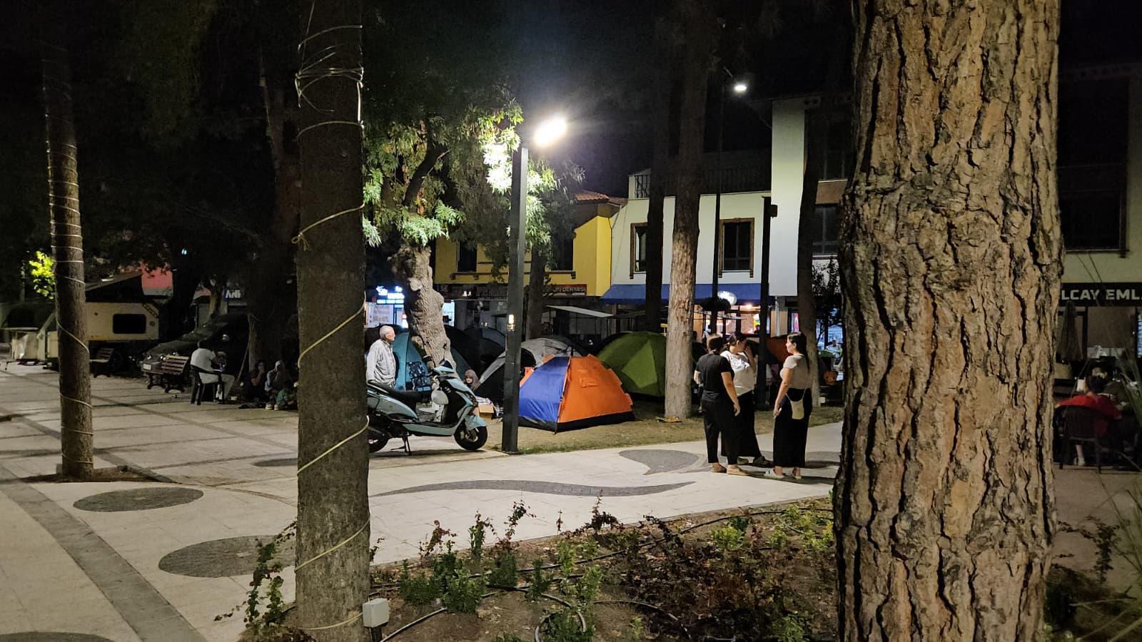 Hundreds of aftershocks rattle Balıkesir after magnitude 4.8 quake