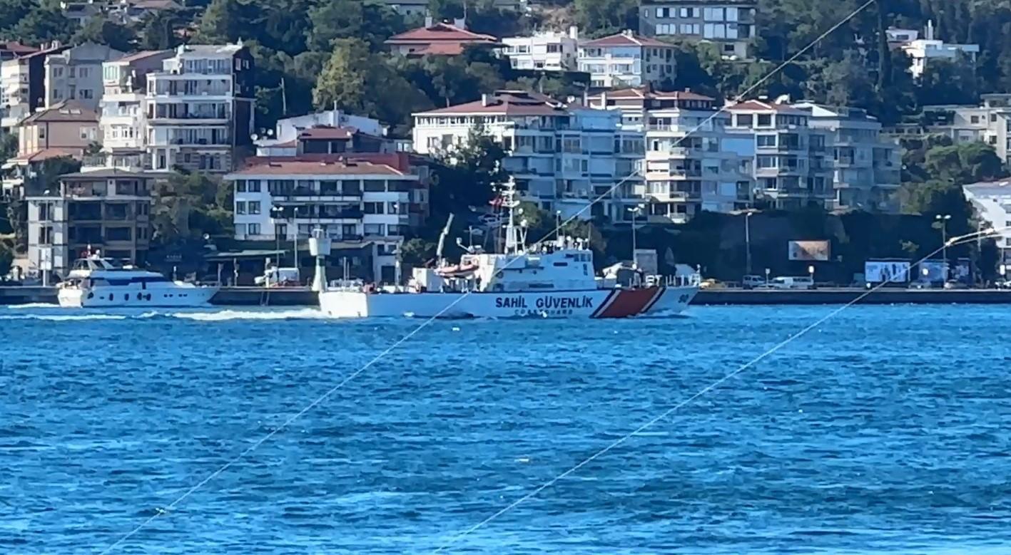 Search continues for missing Russian swimmer in Bosphorus race