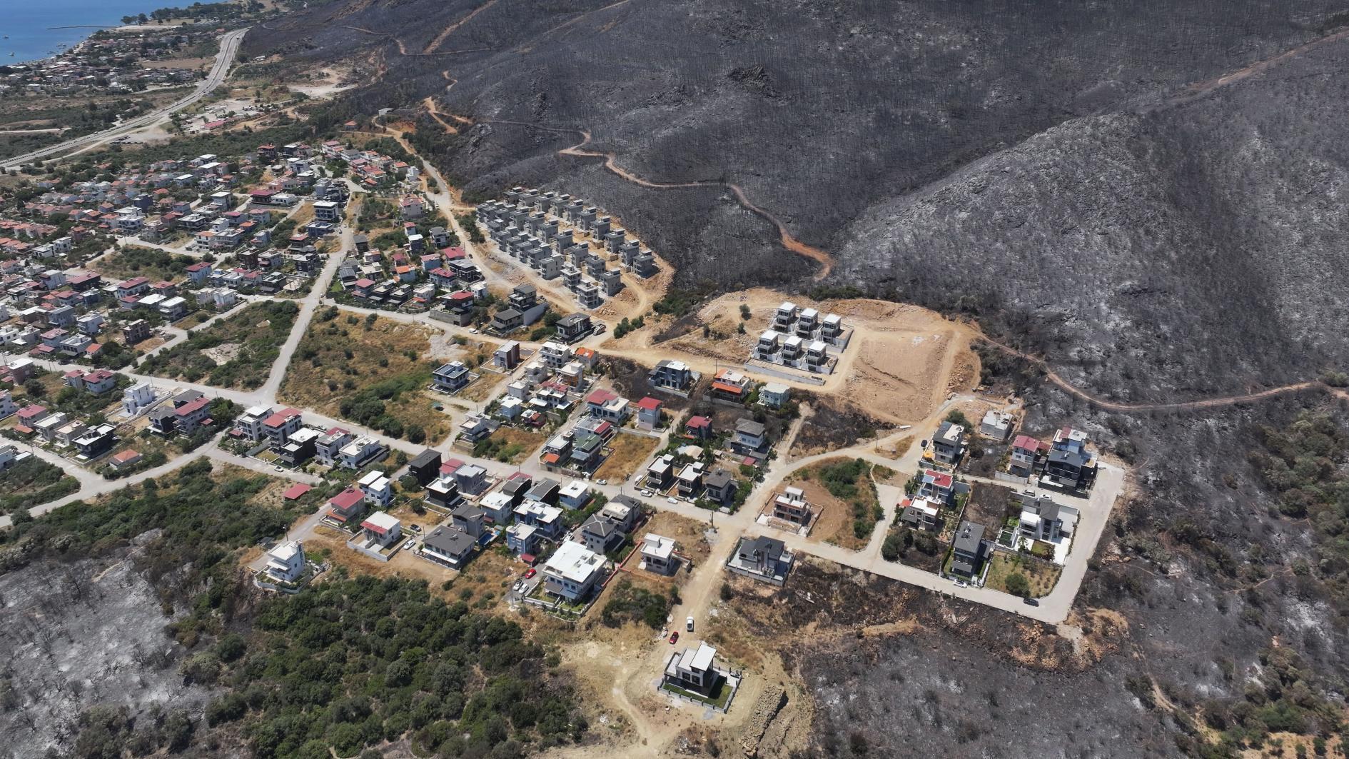 Construction begins on village homes in İzmir, Bilecik following wildfires