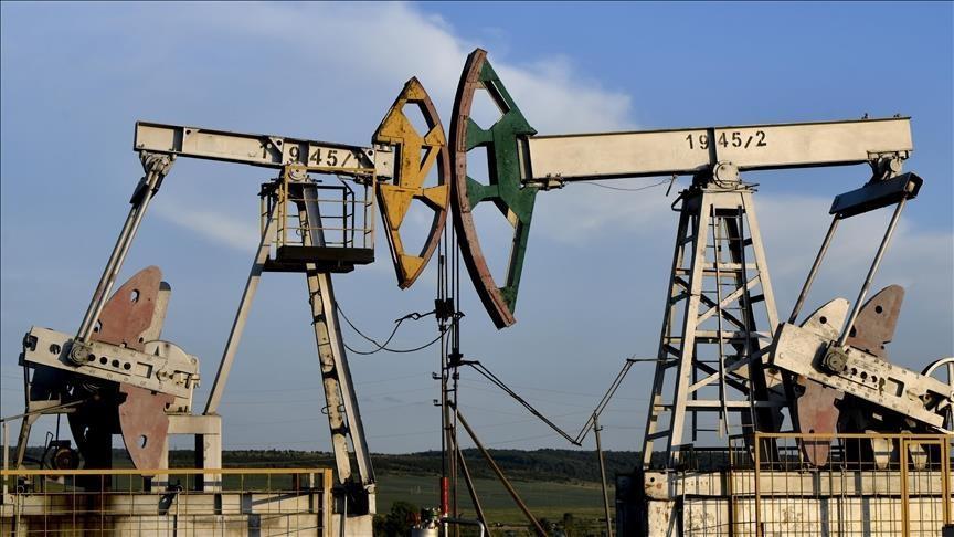 Hungary, Ukraine trade barbs over oil supply disruption