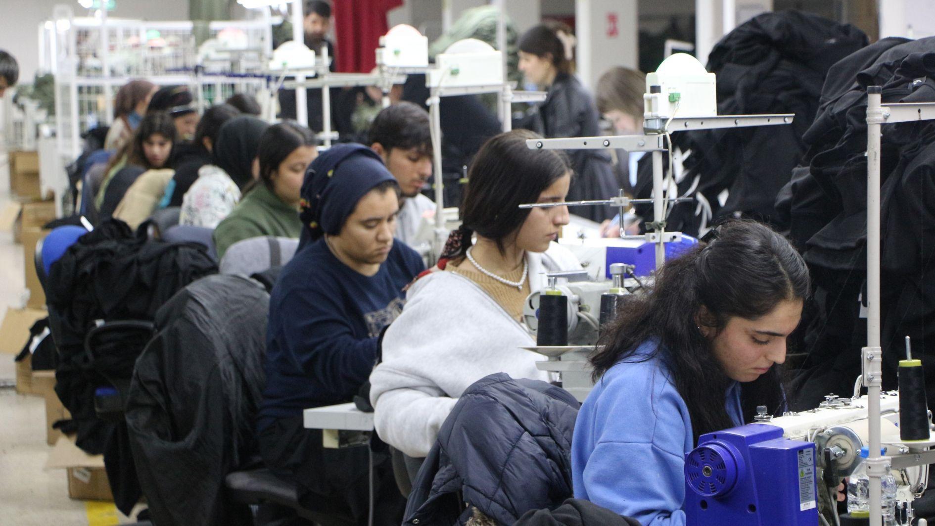 Unemployment rate declines to 8 percent last month