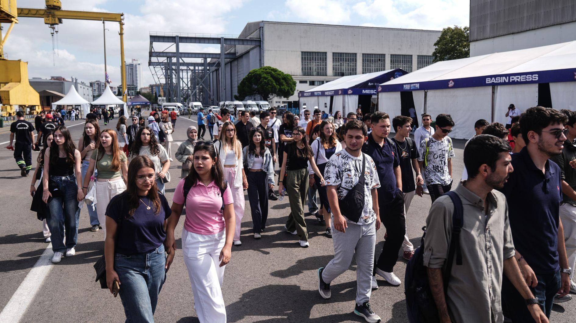 Teknofest’s maritime edition welcomes visitors on second day of event