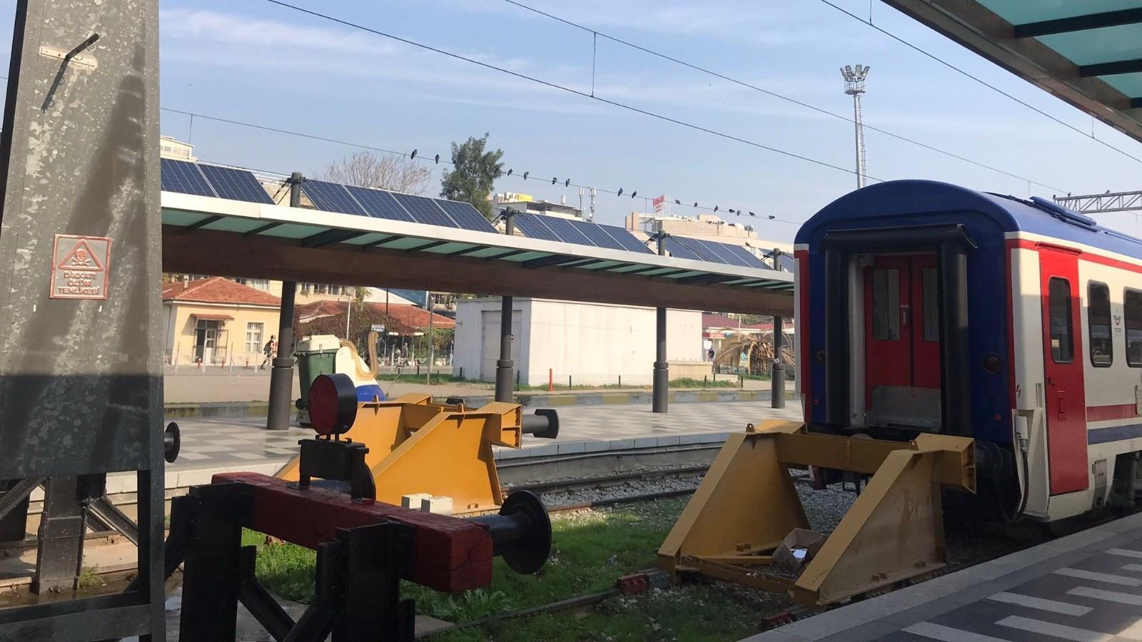 Turkish railways power up with solar energy