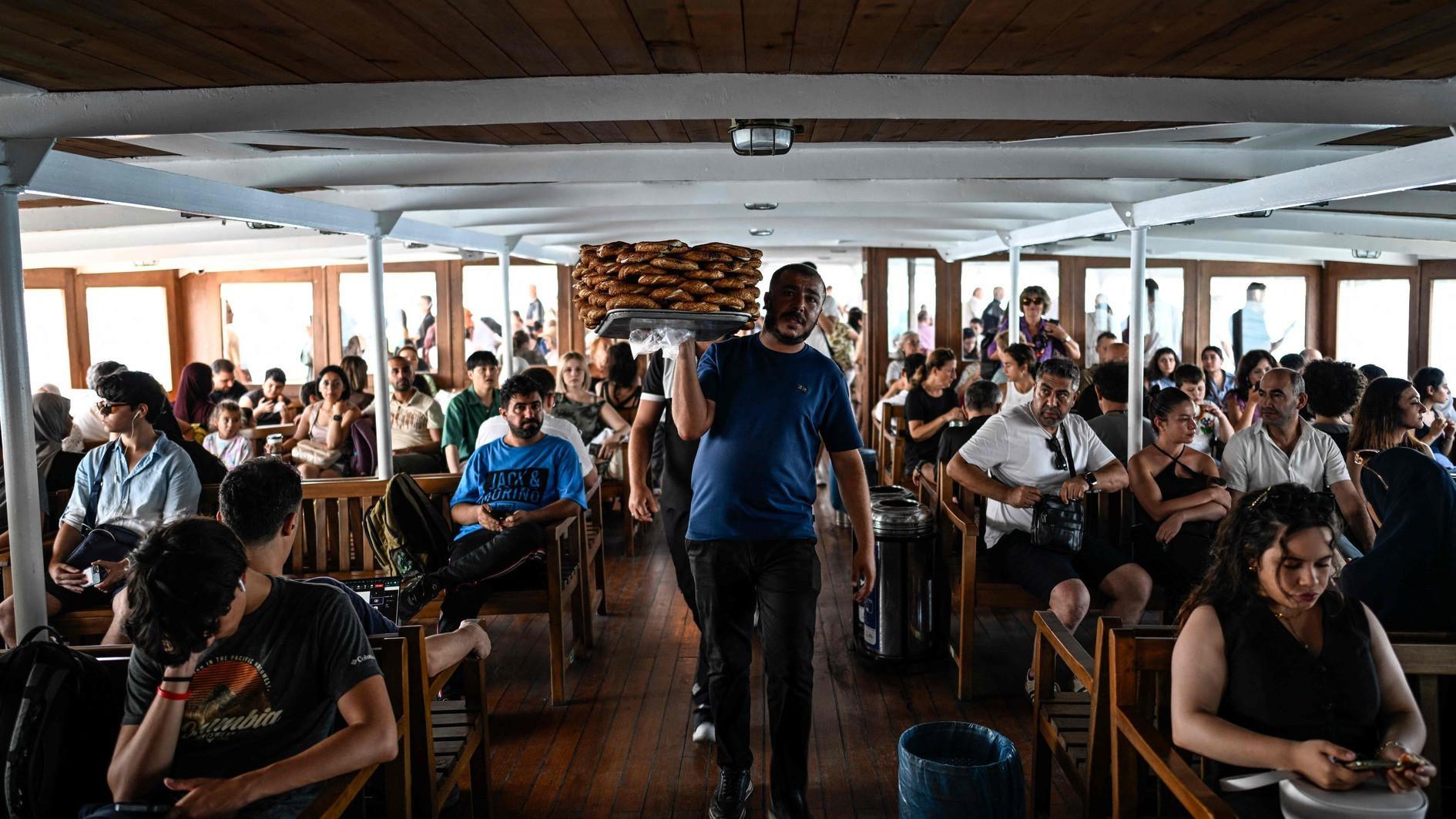Istanbuls ferries, a beloved link between two continents